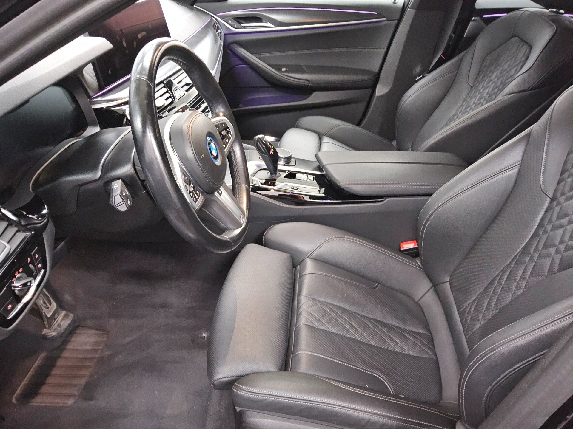 BMW 530e Touring M-Sport Navi LC-Pro Laser HuD HiFi 9