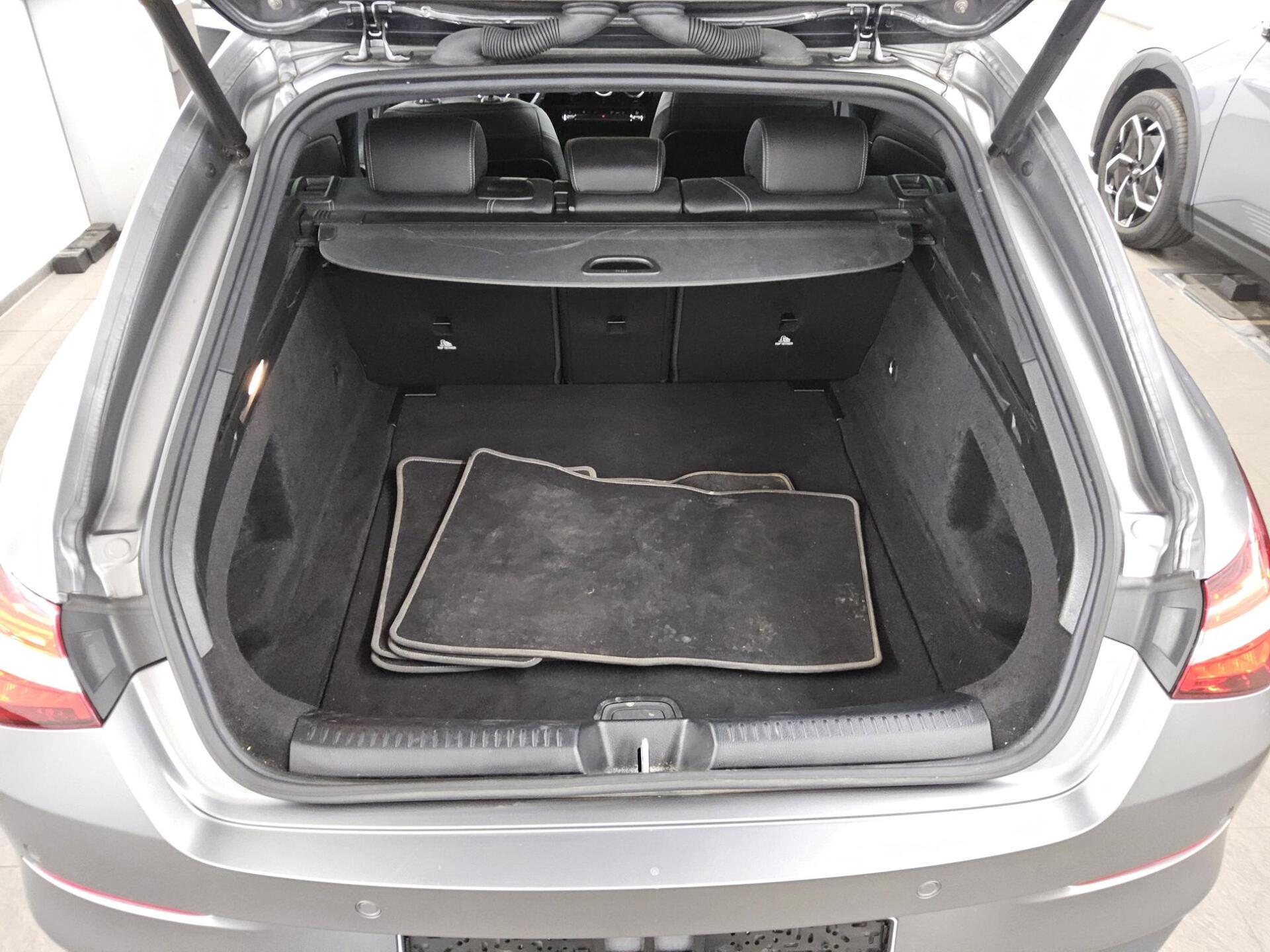 Mercedes-Benz CLA 220 SB d Progressive T-Leder Navi RfK PDC 12