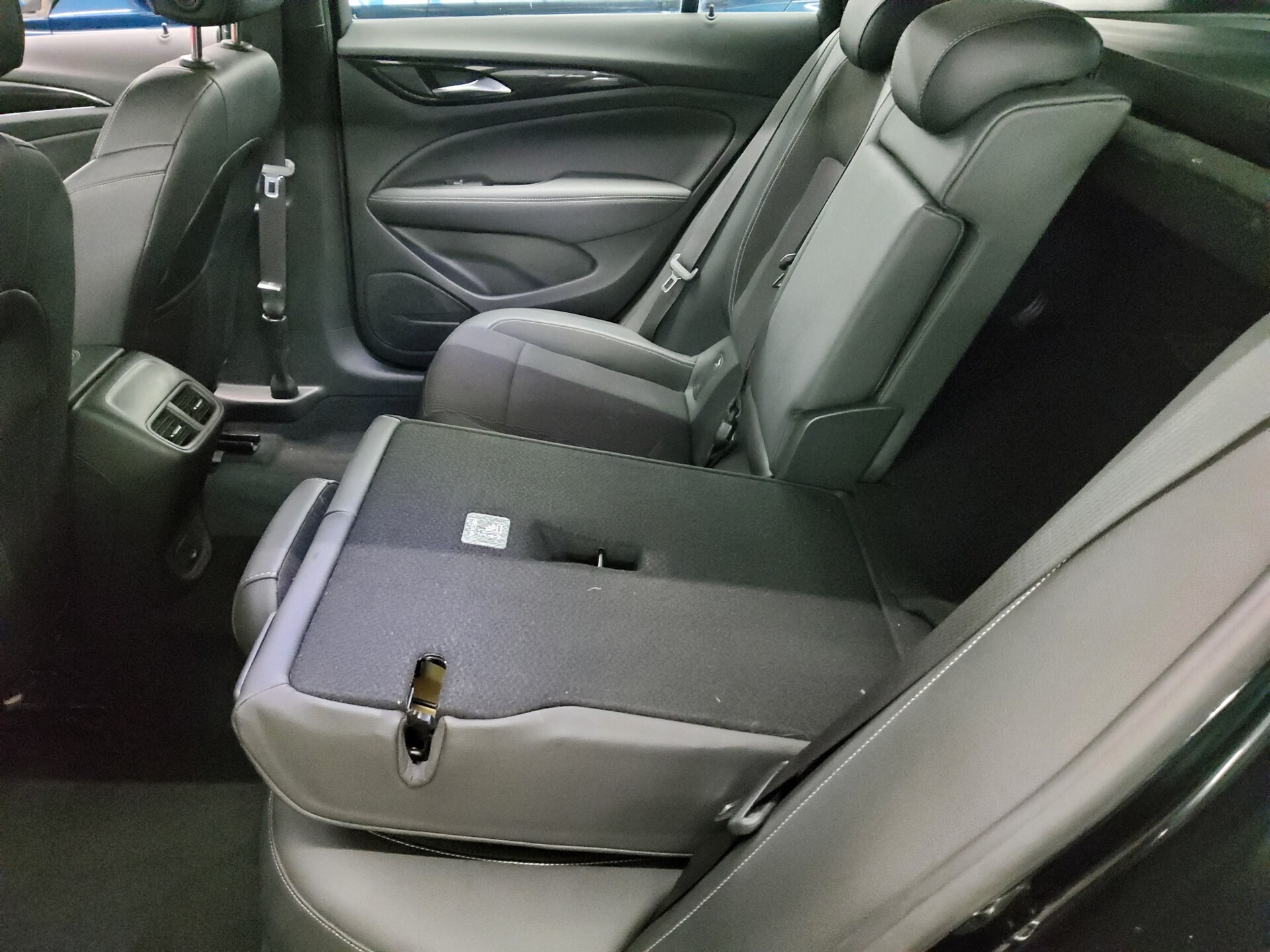 Opel Insignia ST 2.0 CDTI Elegance Navi LED Memory 12