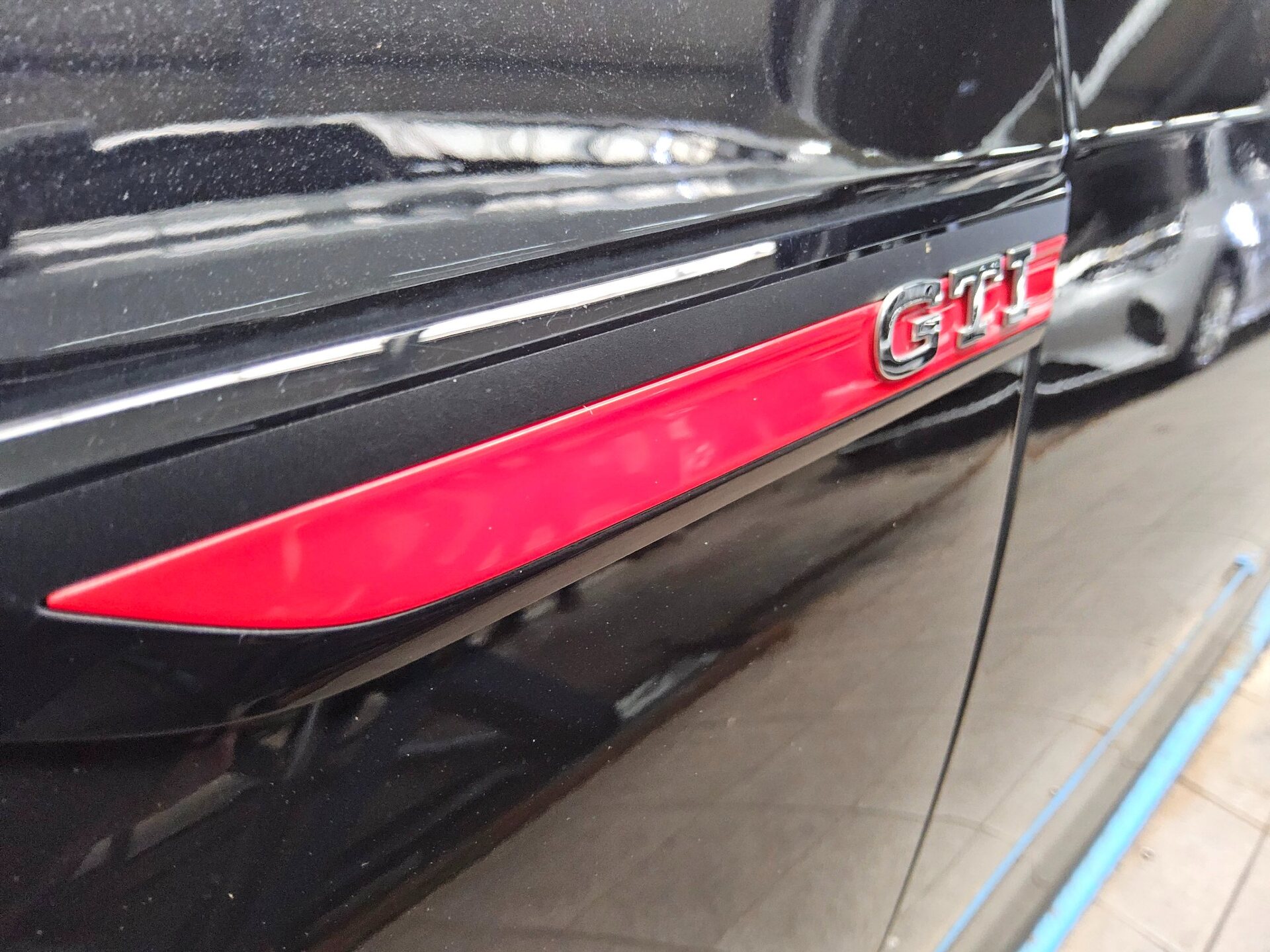 Volkswagen Golf-8 2.0 TSI GTI Leder Navi LED AID H/K AHK 12