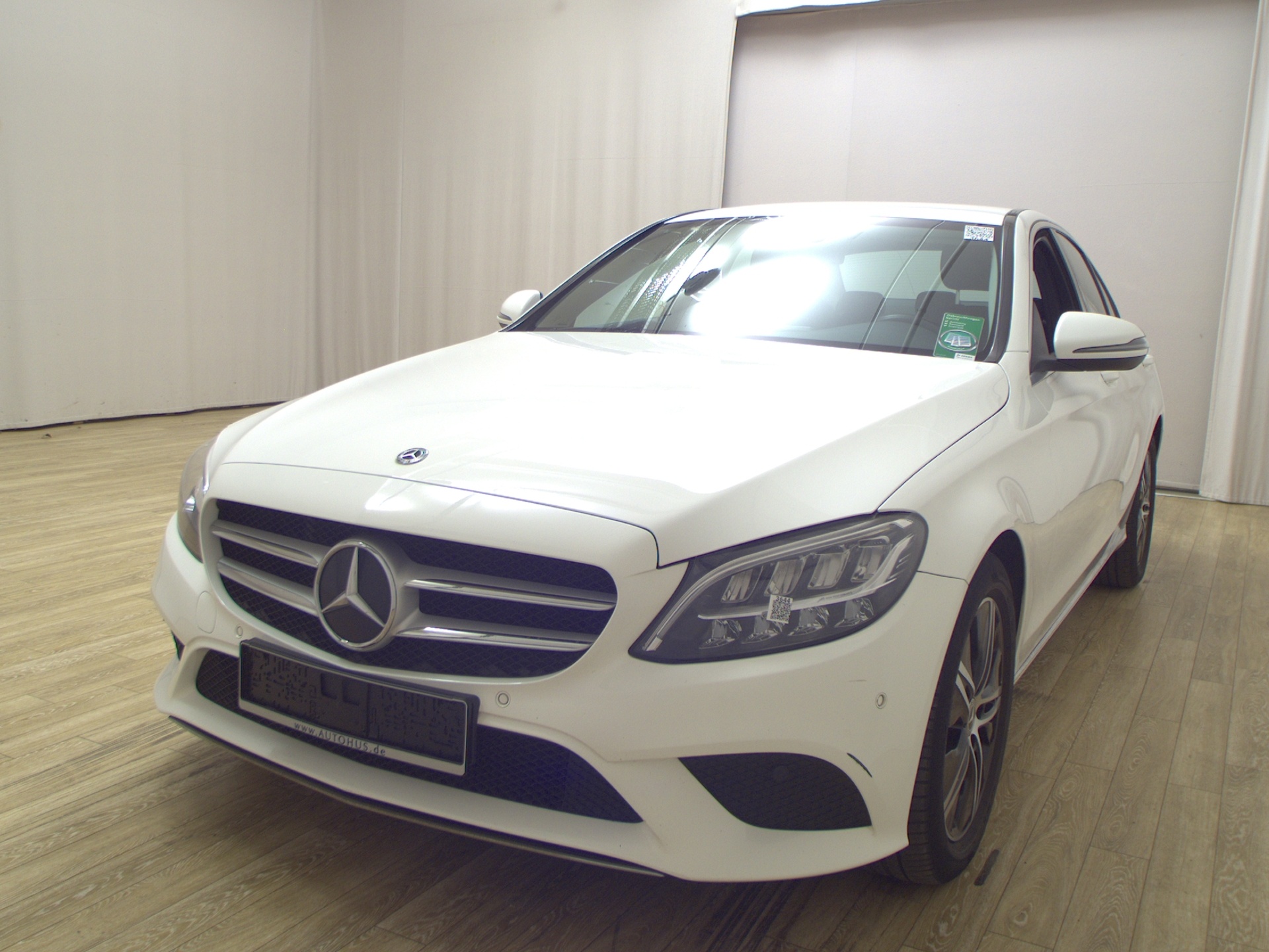 Mercedes-Benz C 180 d Avantgarde Navi LED Shz PDC 2