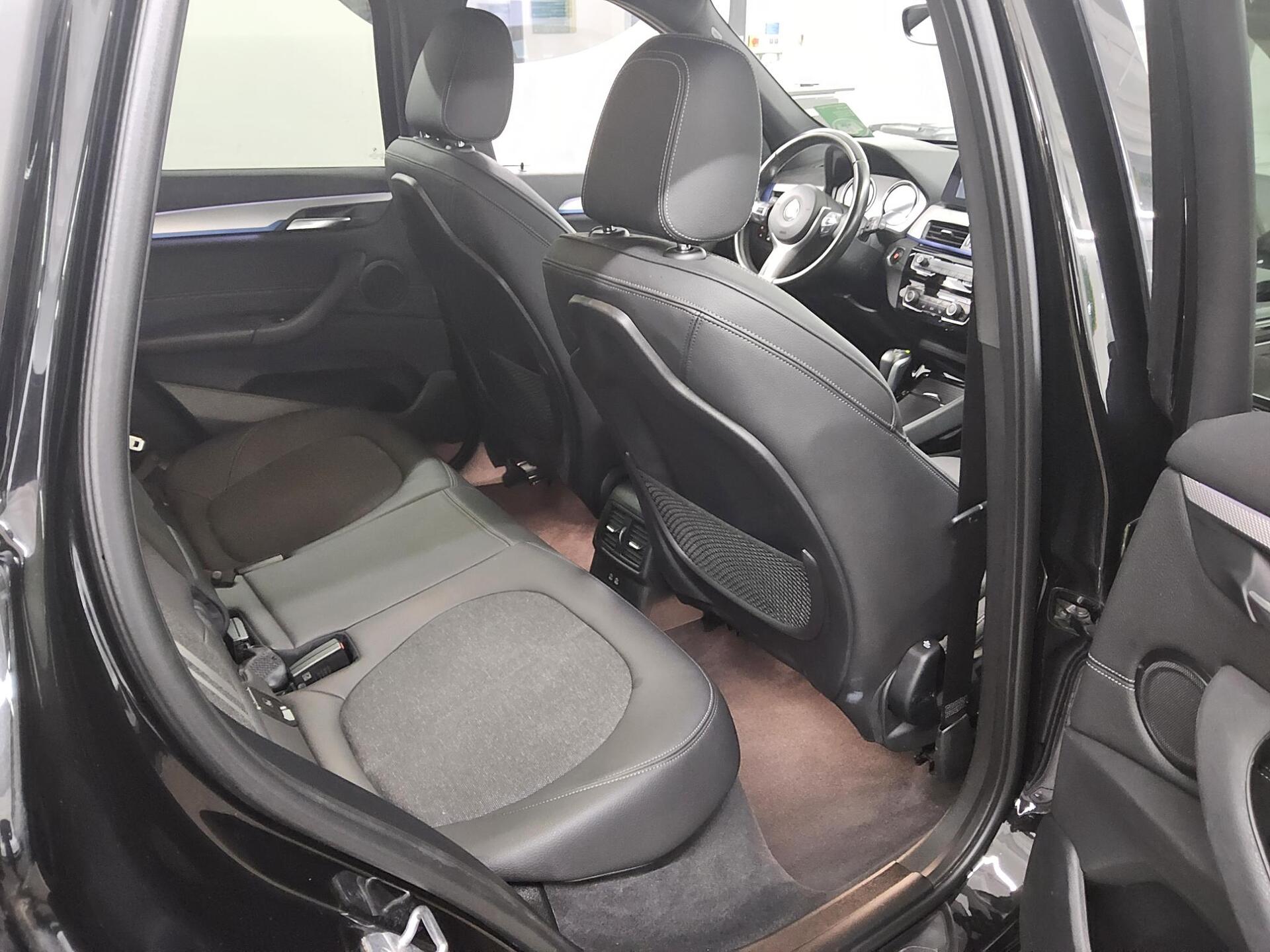 BMW X1 xDrive25e M-Sport T-Leder Navi LED HuD HiFi 13