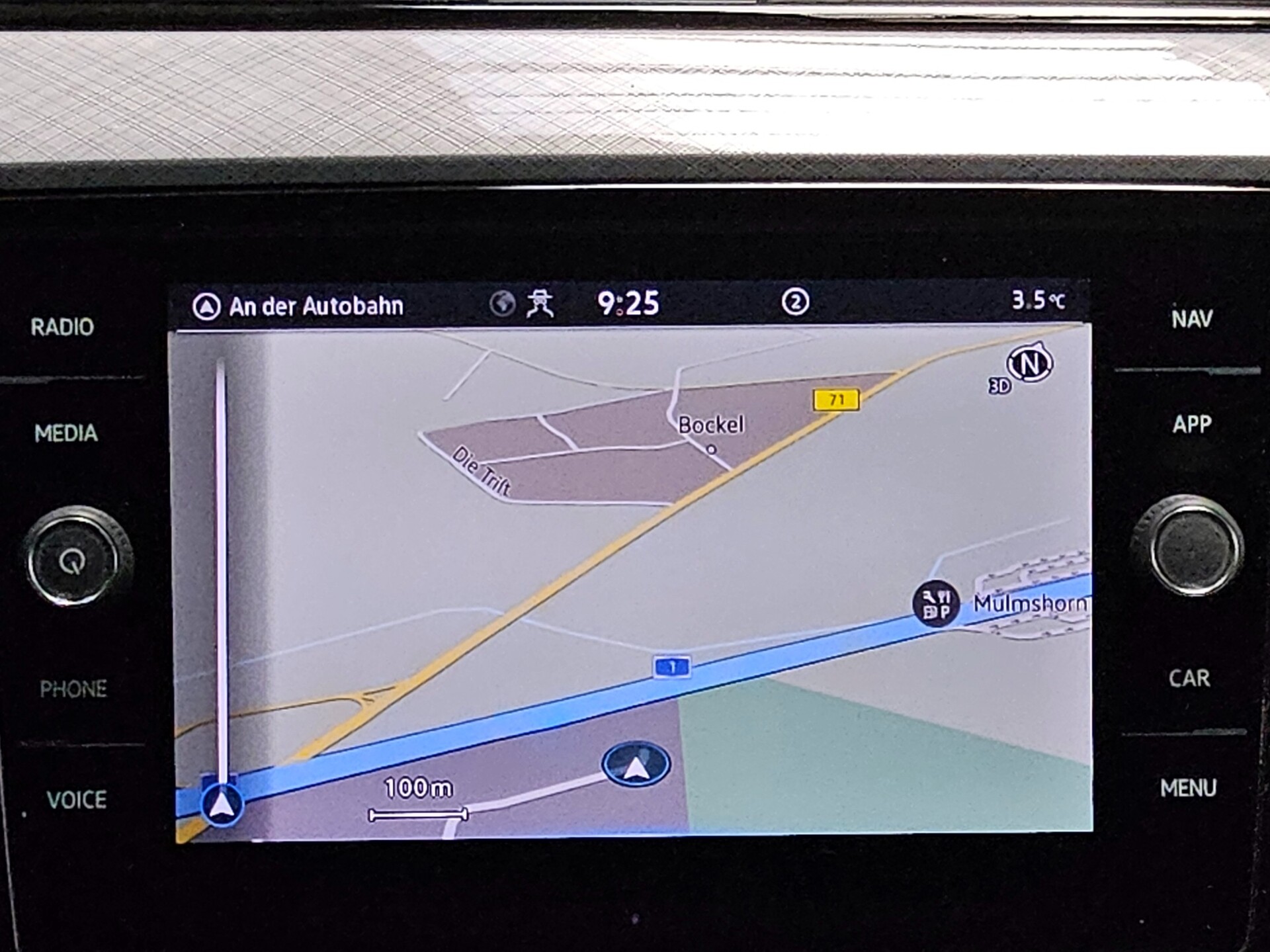 Volkswagen Passat Var. 2.0 TDI Business Navi AID RfK AHK 7