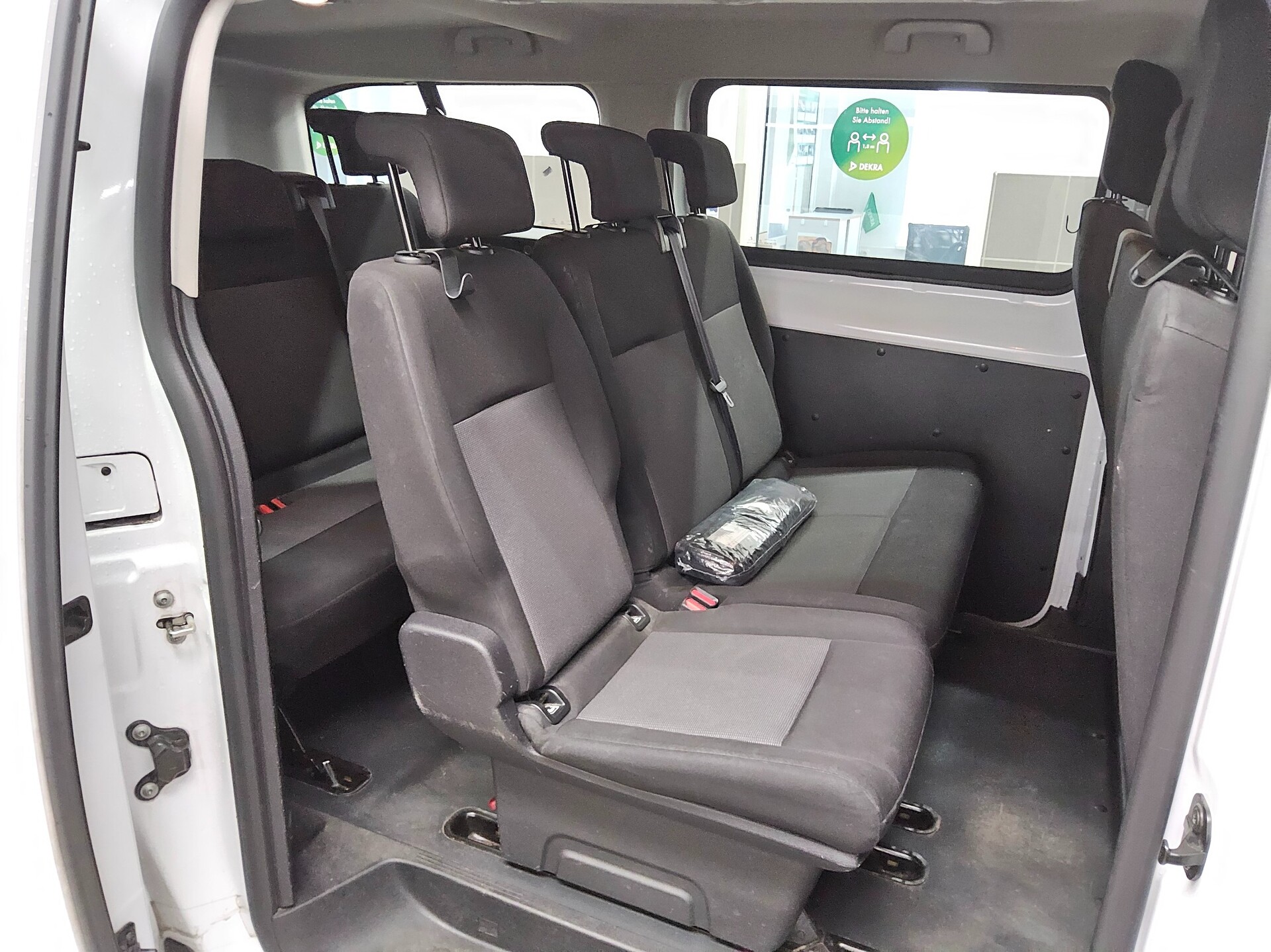 Toyota Proace 2.0 D-4D L2 Comfort 9-Sitze Navi 13