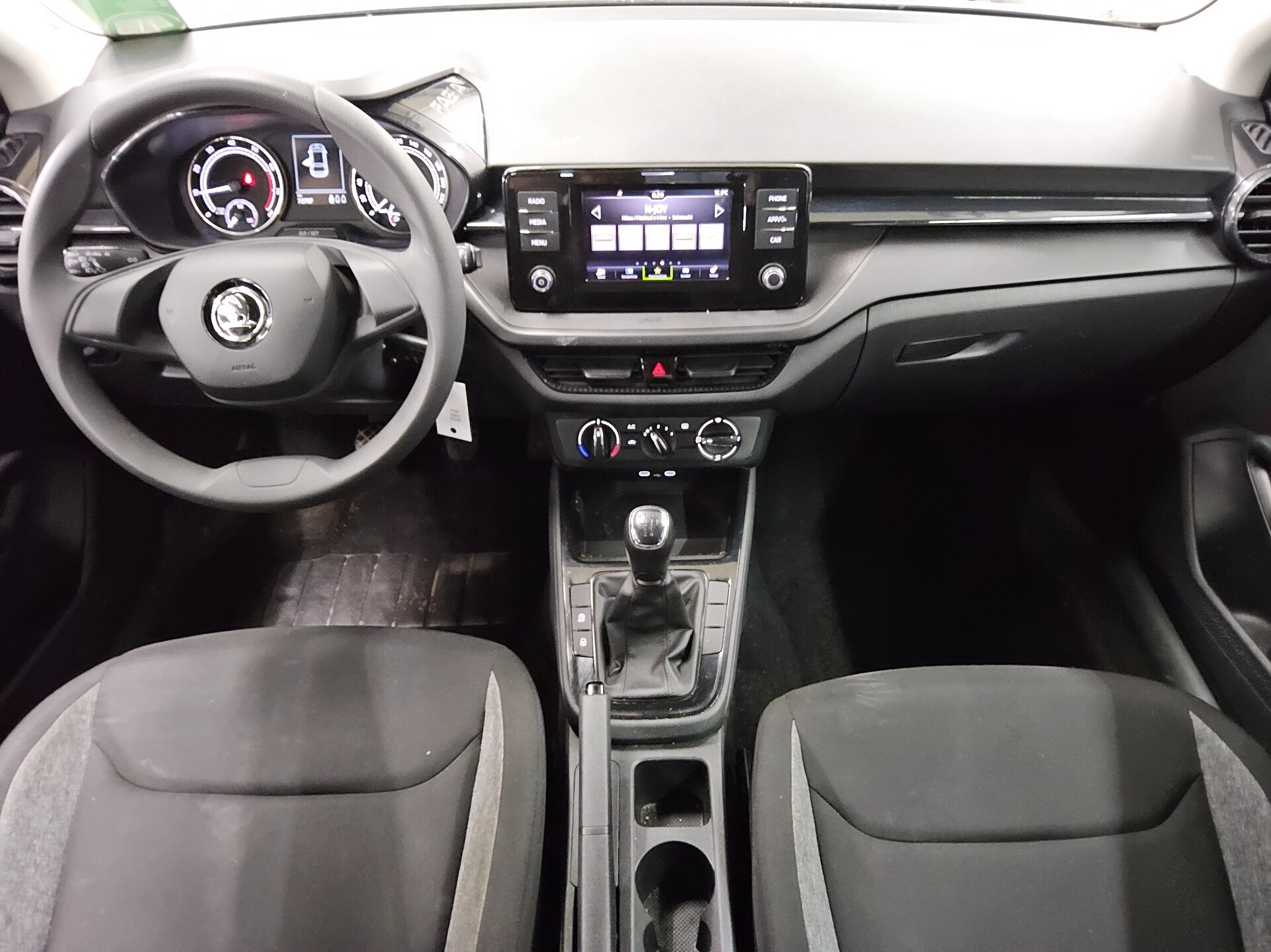 Skoda Fabia 1.0 Active LED PDC Klima Bluetooth 5