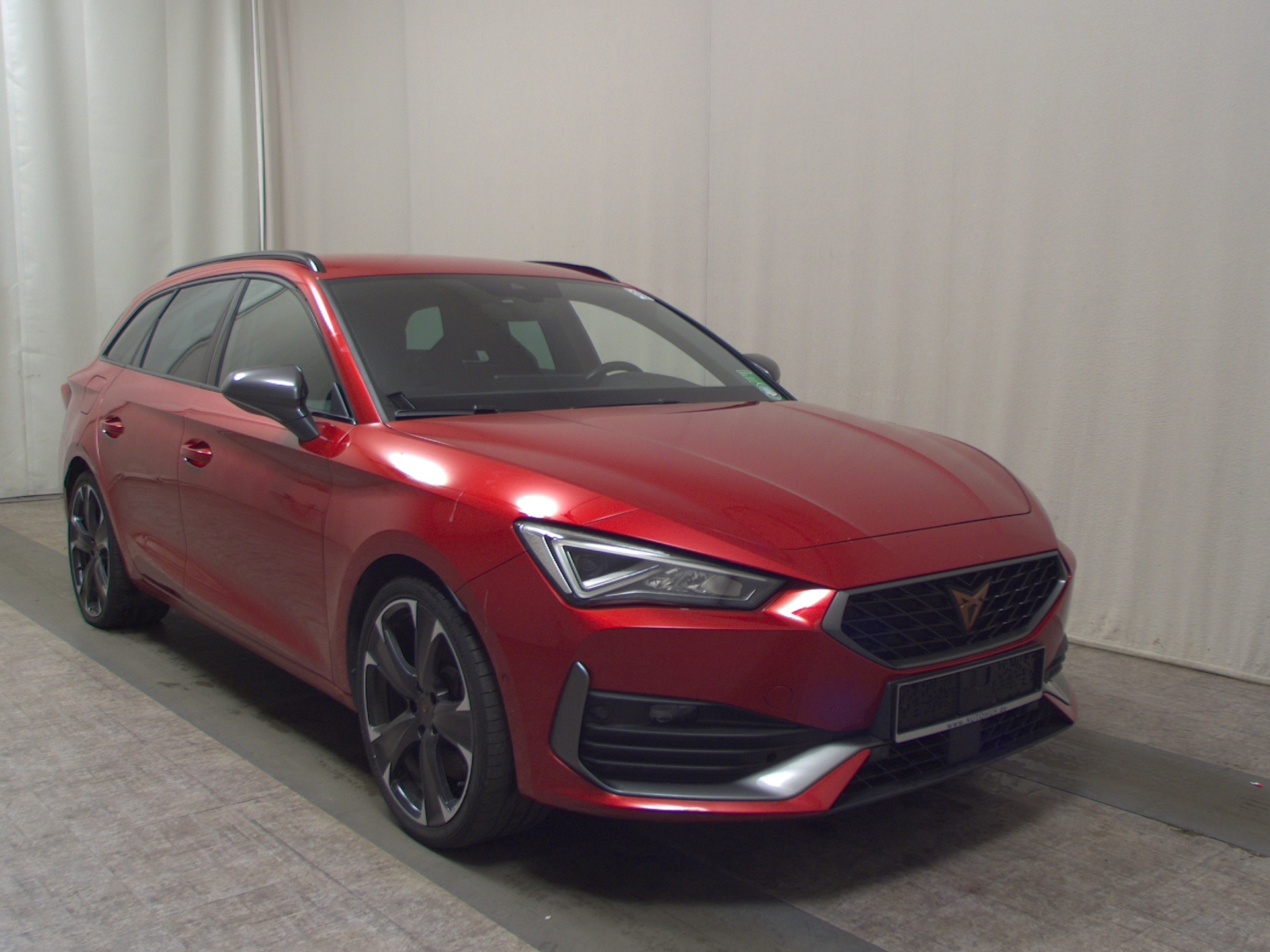 Cupra Leon Sportstourer 1.4 e-Hybrid T-Leder Navi LED 3