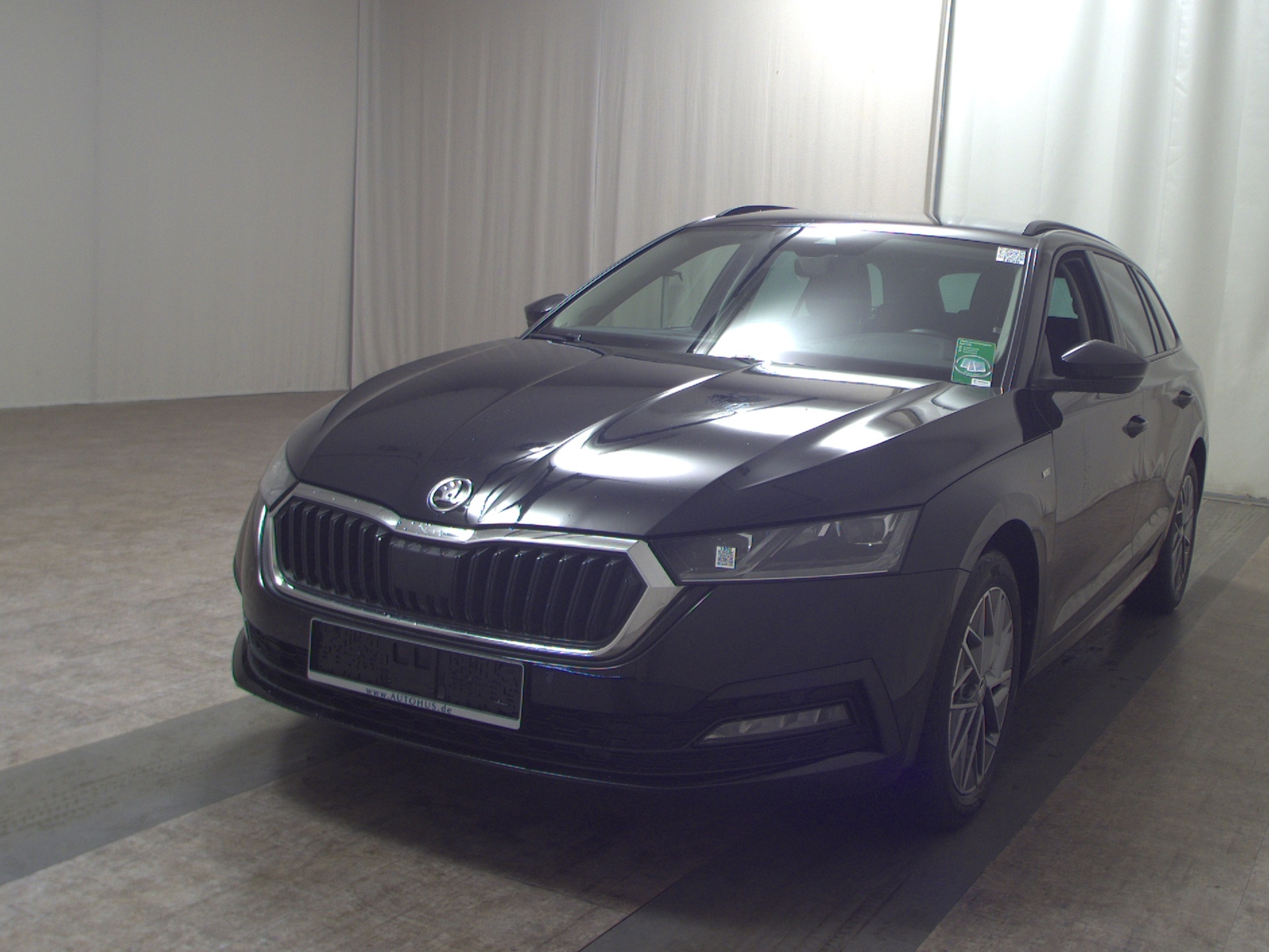 Skoda Octavia Kombi 2.0 TDI Ambition Navi LED+ vc AHK 2