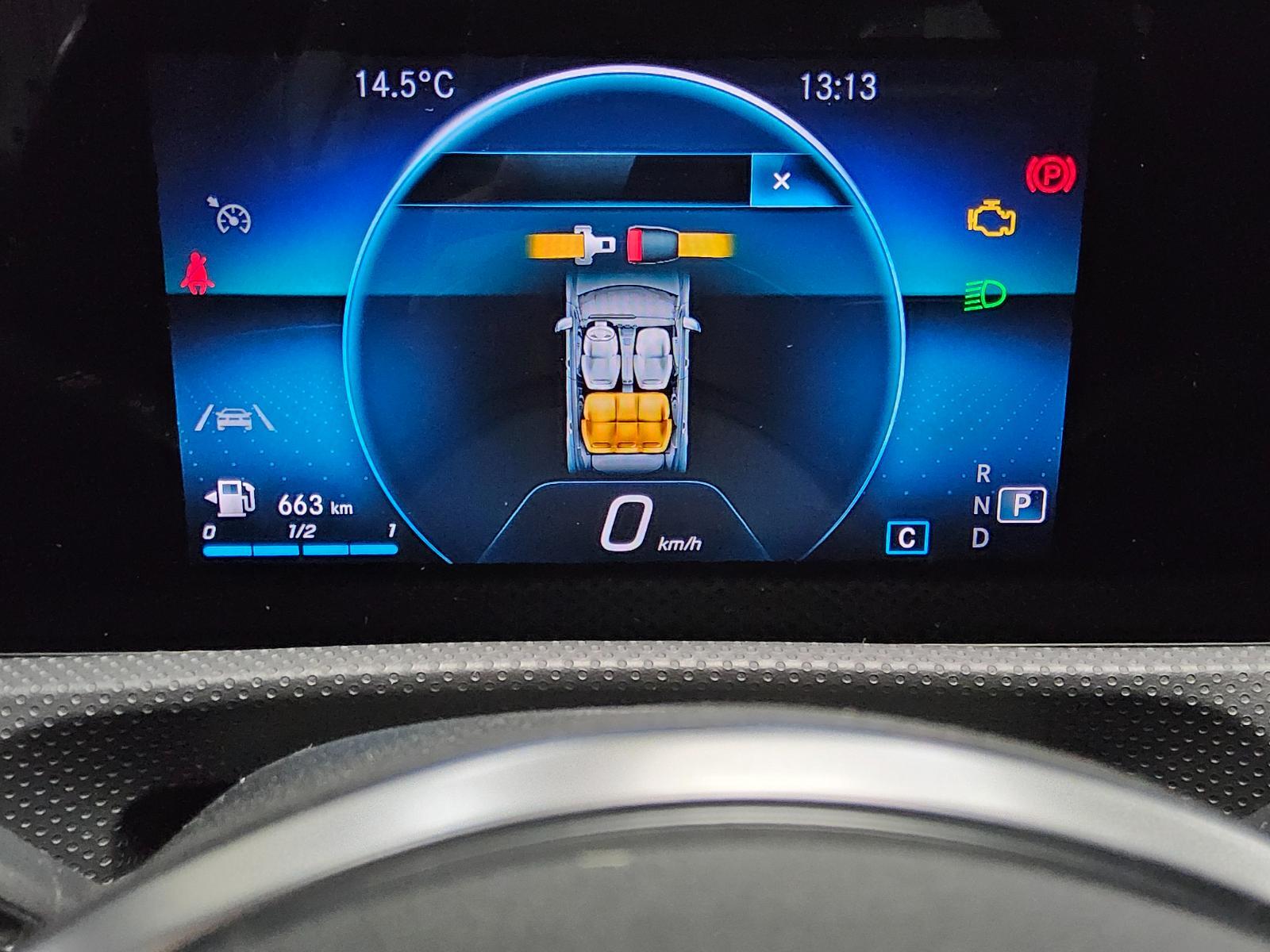 Mercedes-Benz A 200 d Progressive T-Leder Navi LED RfK PDC Shz 8