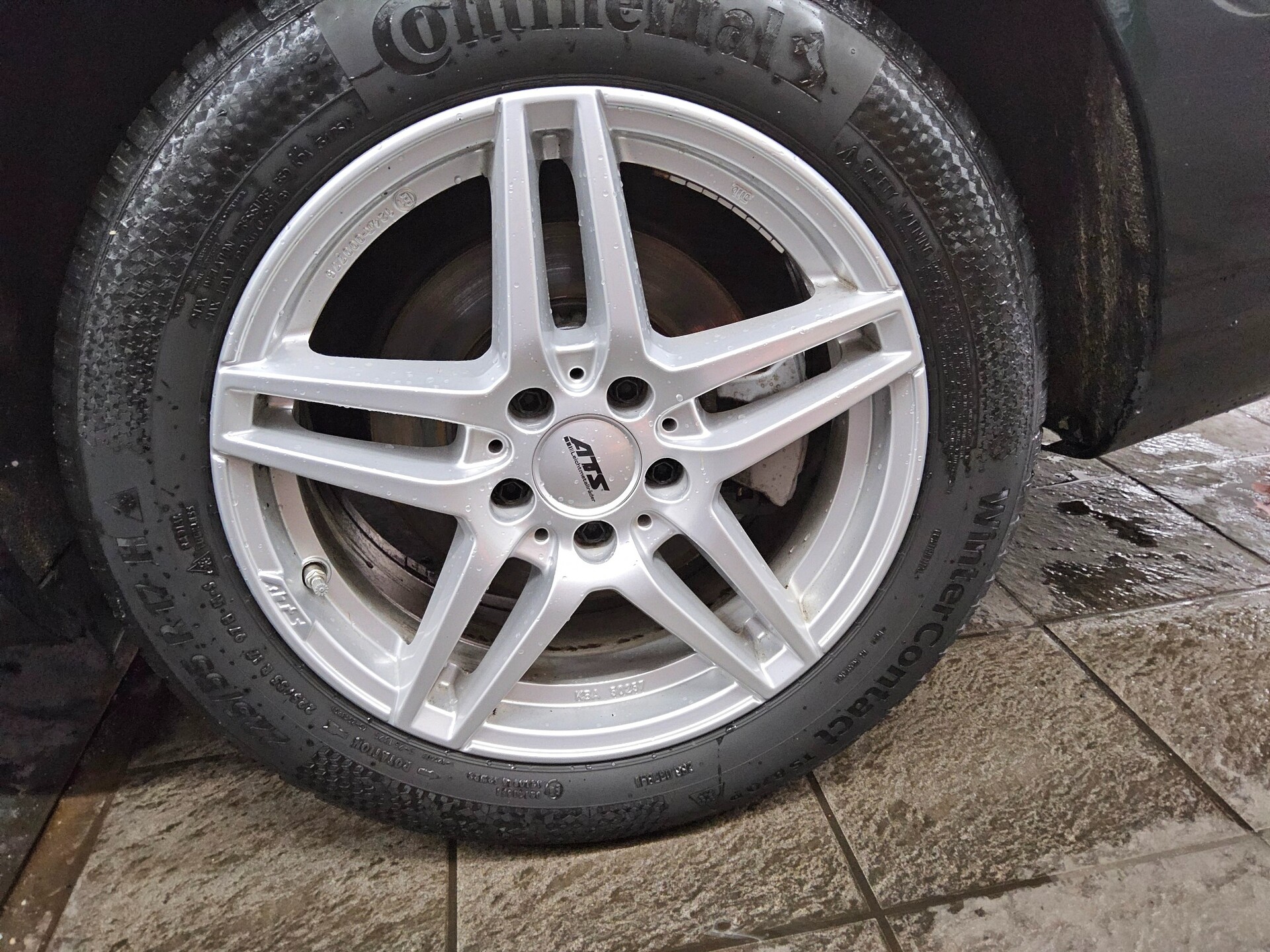 Mercedes-Benz E 220 T d Avantgarde Navi LED RfK AHK Distr.+ 11