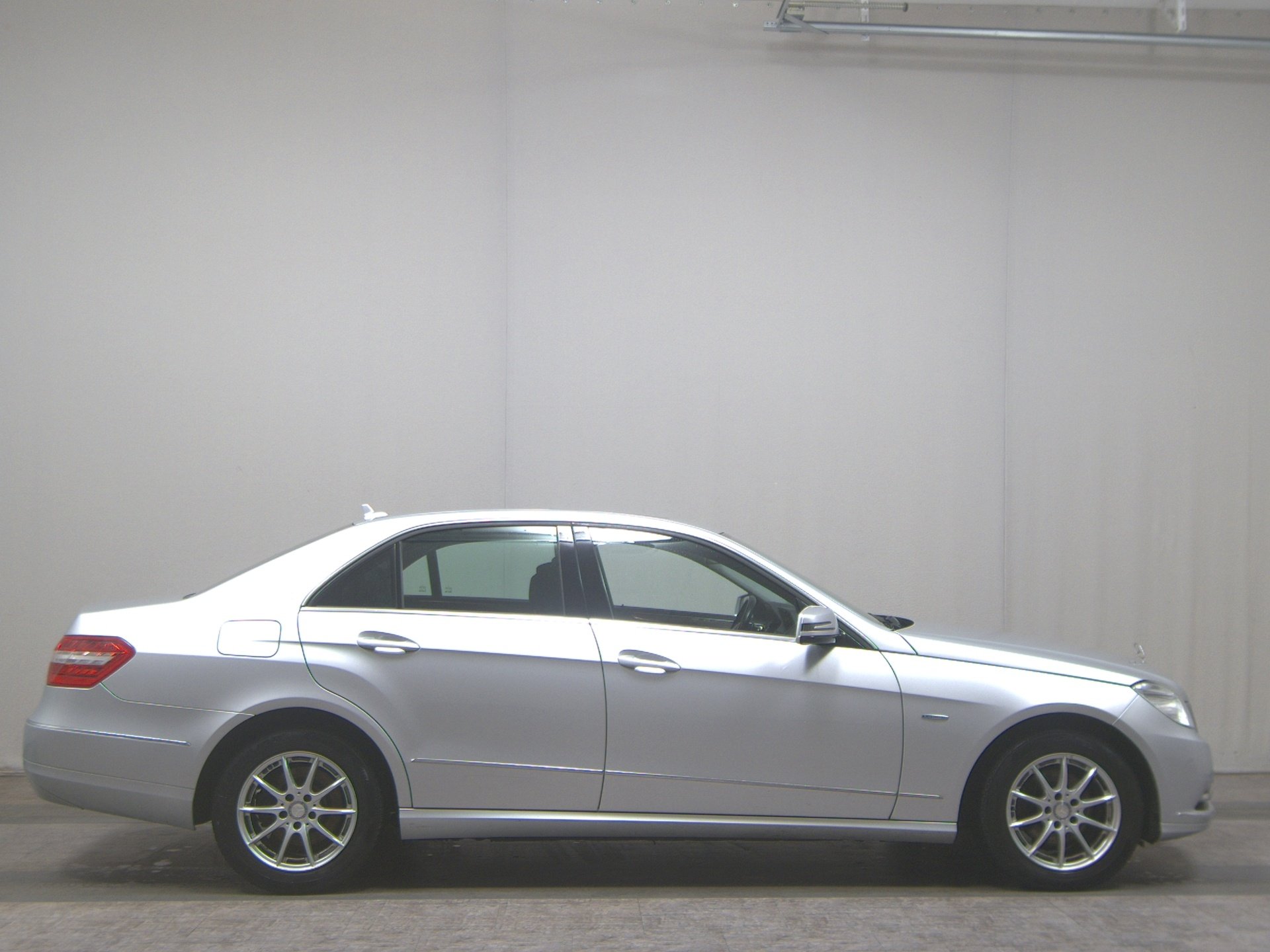 Mercedes-Benz E 220 CDI Navi GSD Xenon