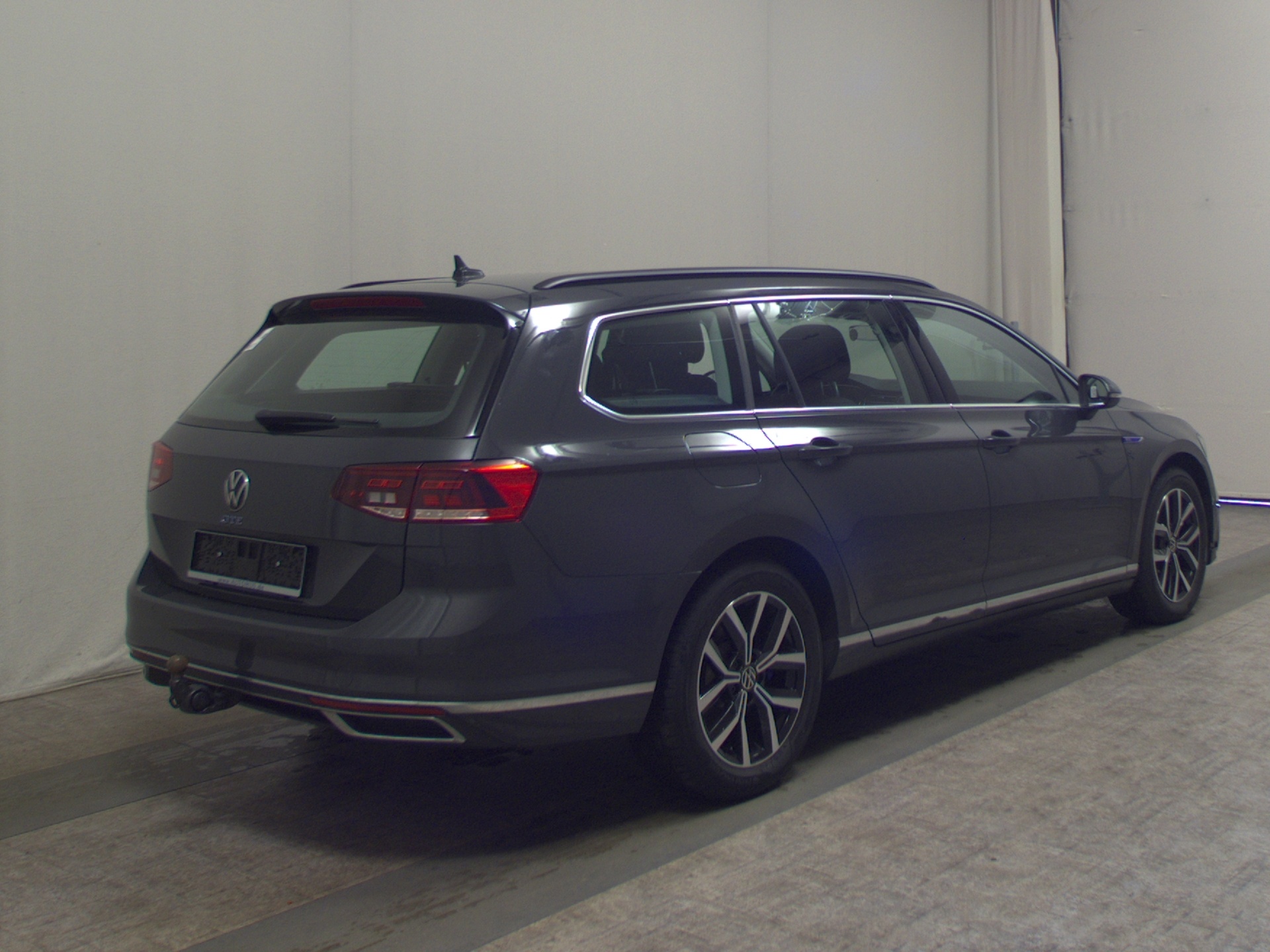 Volkswagen Passat Var. GTE 1.4 TSI Navi LED Ahk RFK ACC 4