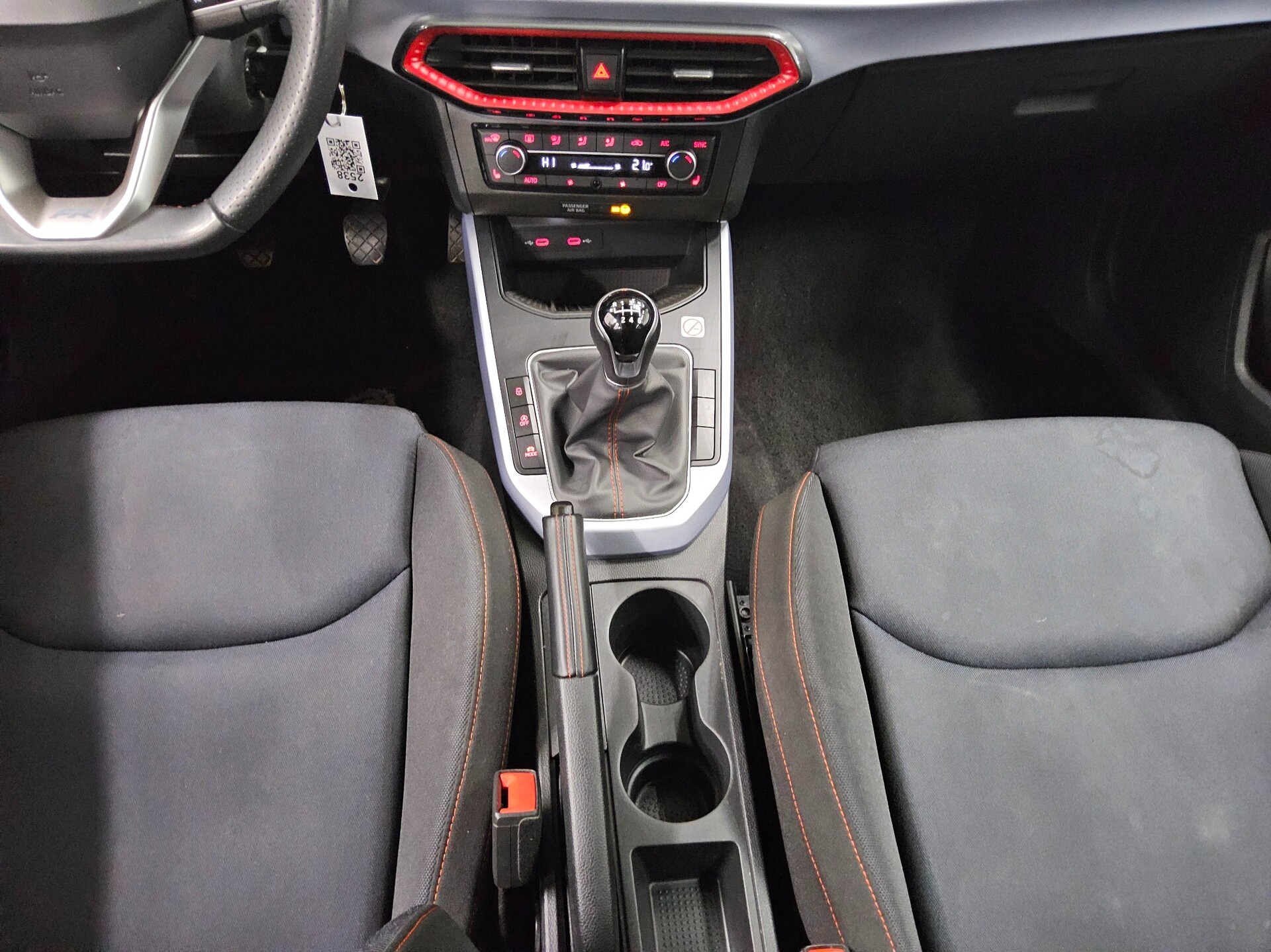 Seat Arona 1.0 TSI FR-Line Navi LED PDC SHZ 6