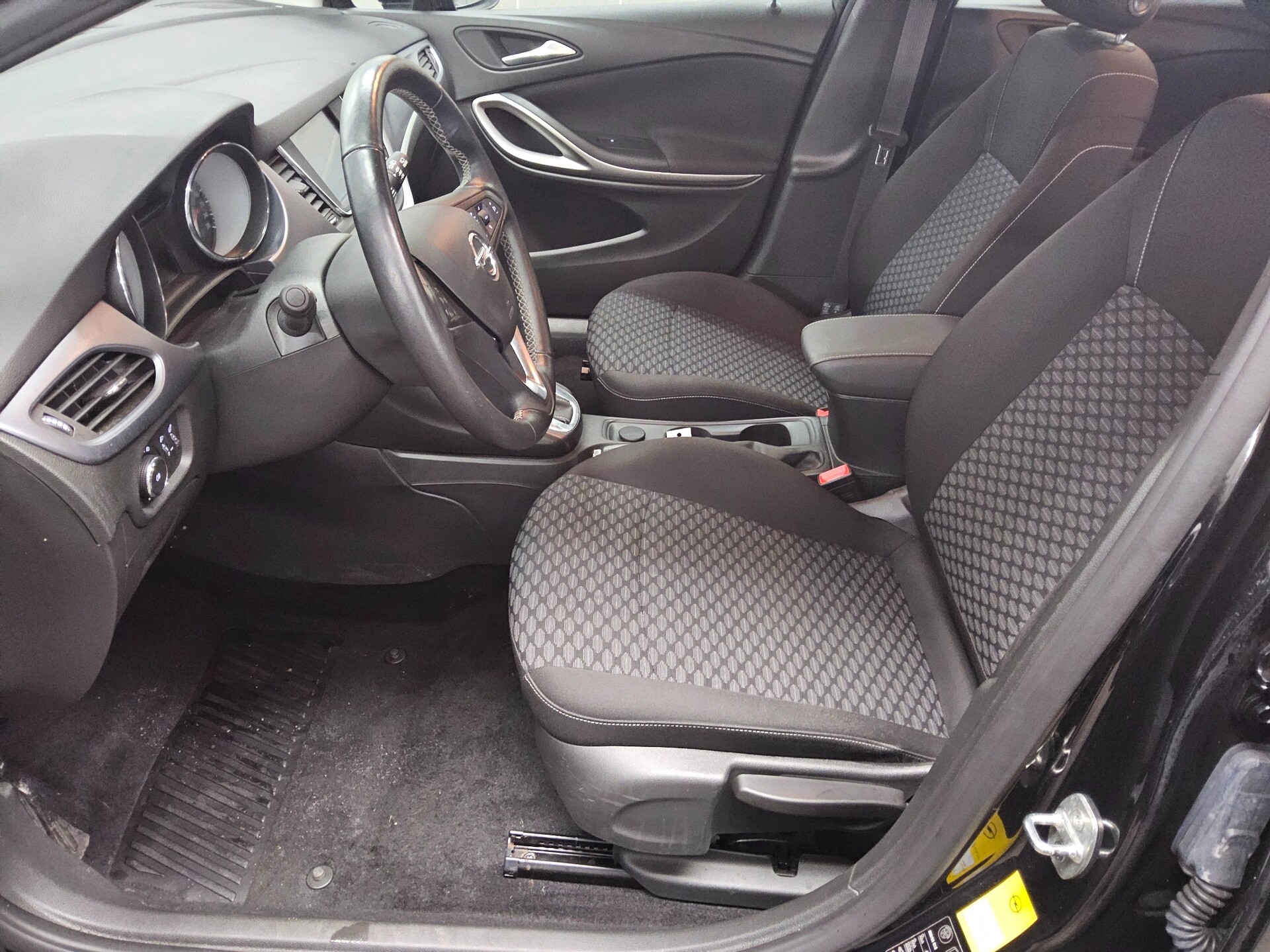 Opel Astra ST 1.5 D Navi LED PDC SHZ Tempomat 8