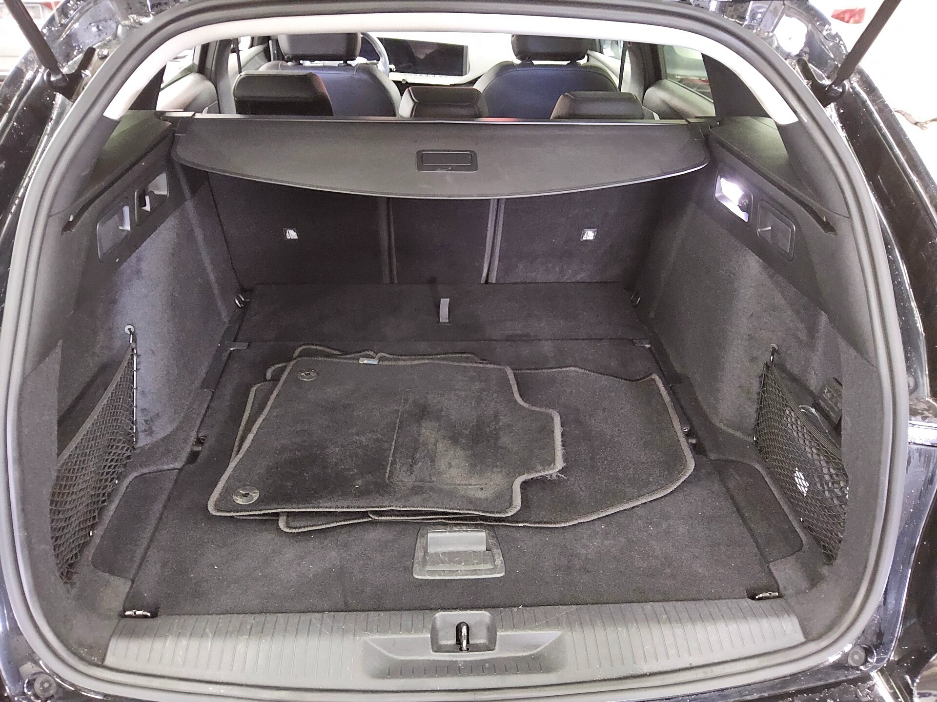 Opel Astra ST 1.5 D Elegance Navi LED T-Leder RFK SHZ 12