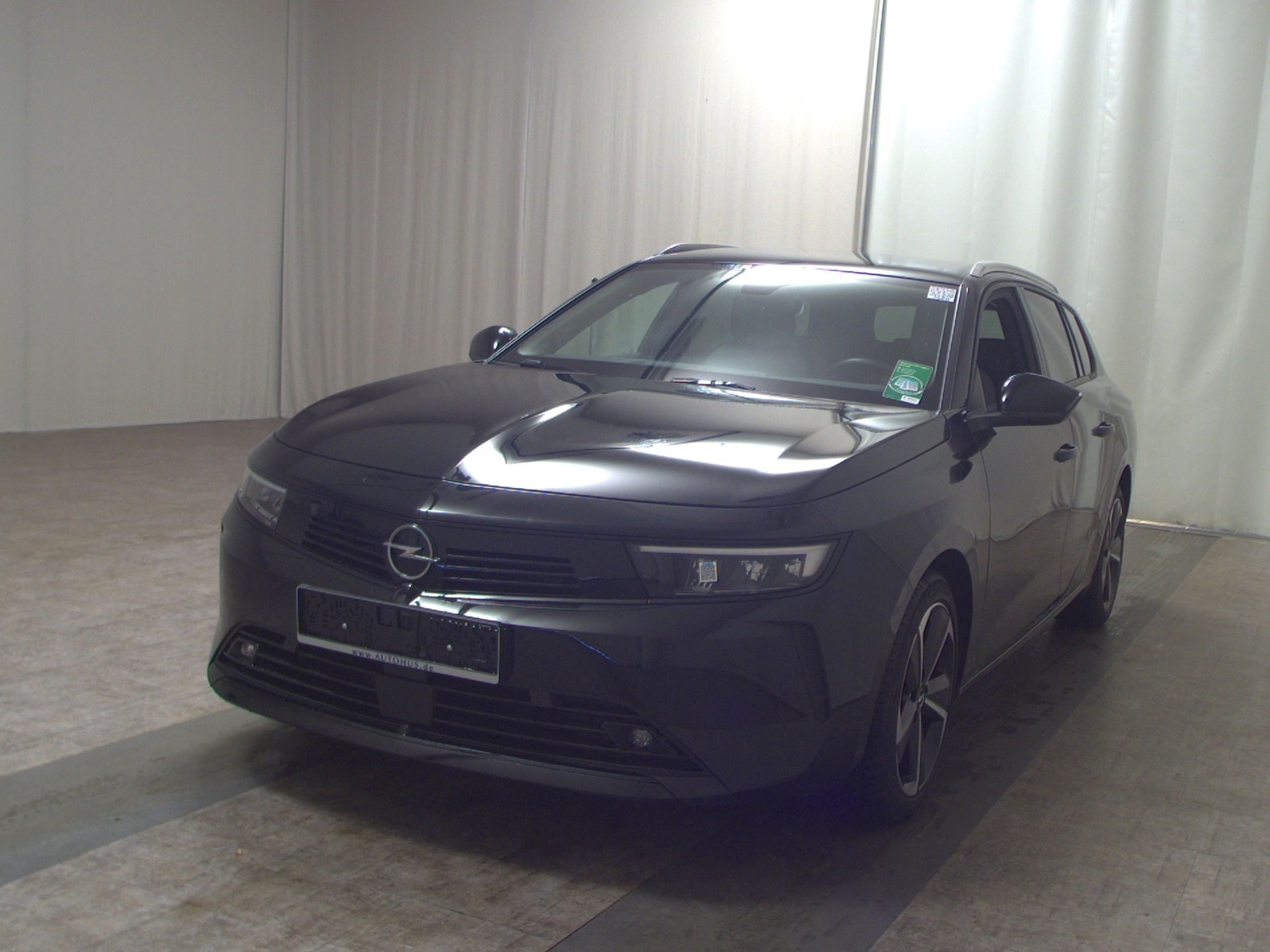 Opel Astra ST 1.5 D Elegance Navi LED T-Leder RFK SHZ 2