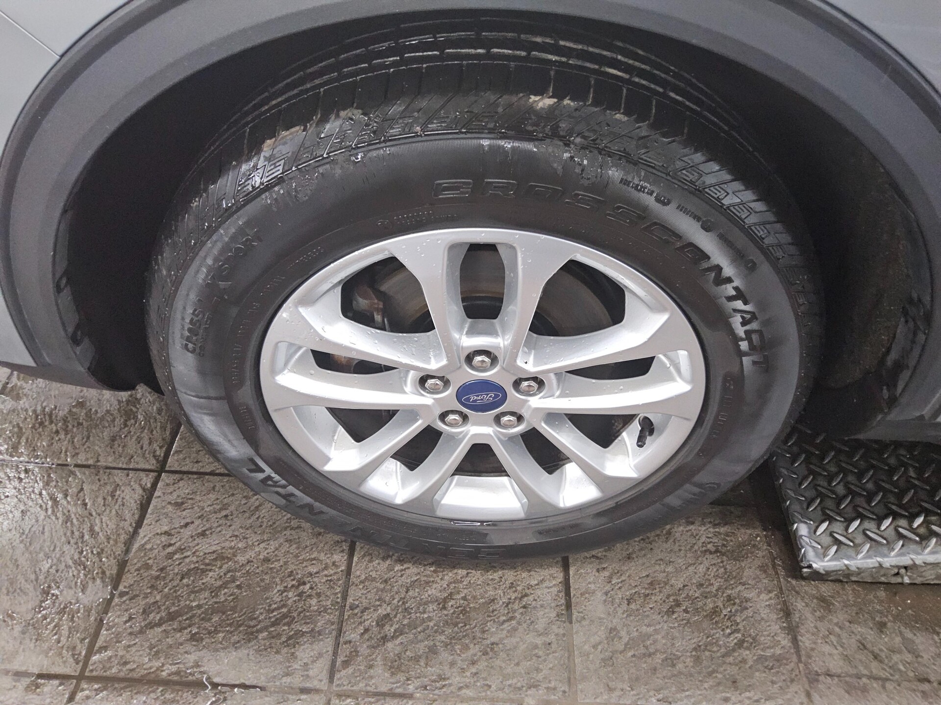 Ford Kuga 1.5 EB Titanium X Navi LED Pano DC B&O AHK 11