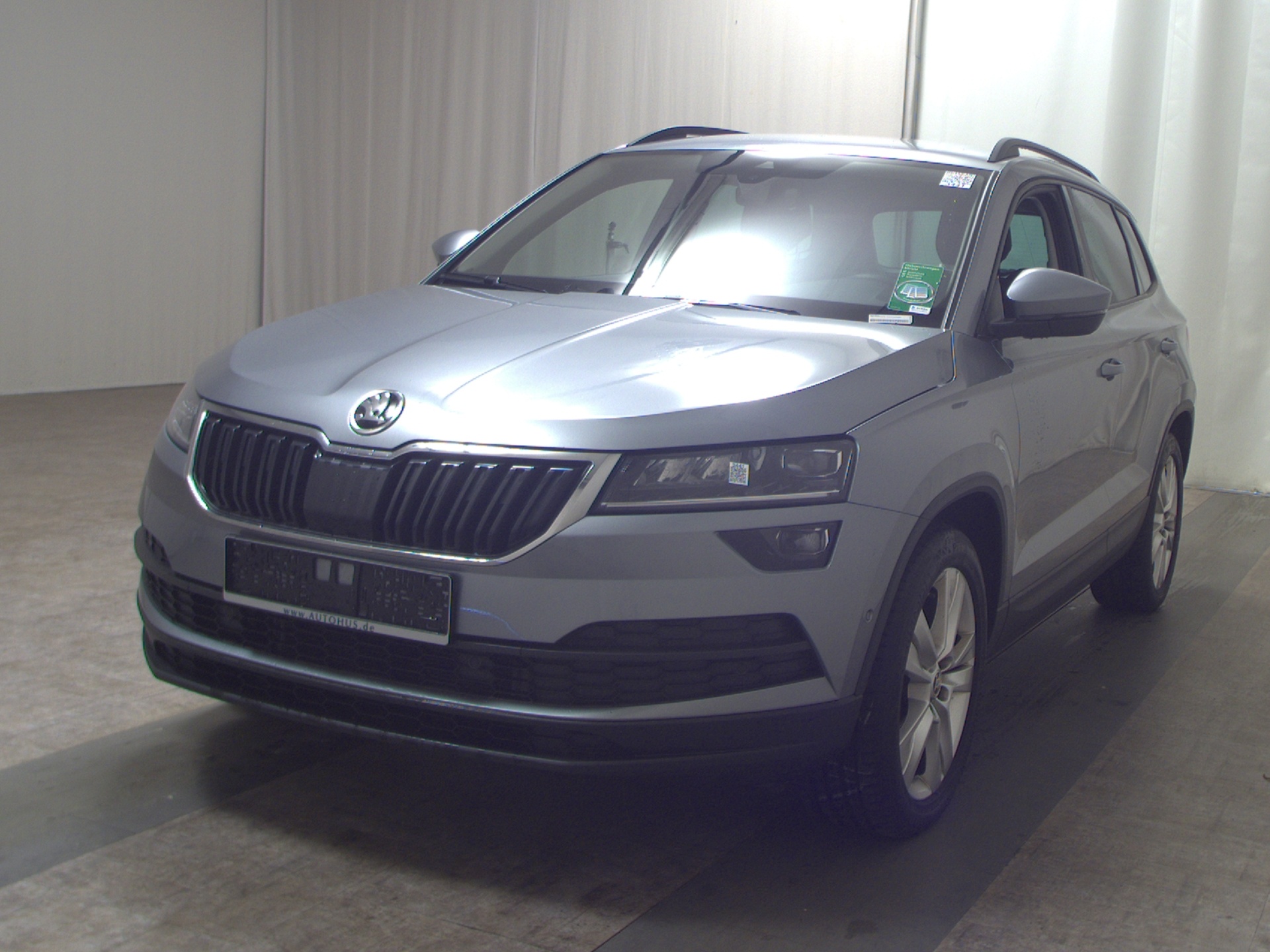 Skoda Karoq 2.0 TDI 4x4 Style Leder Navi LED vc RfK 2