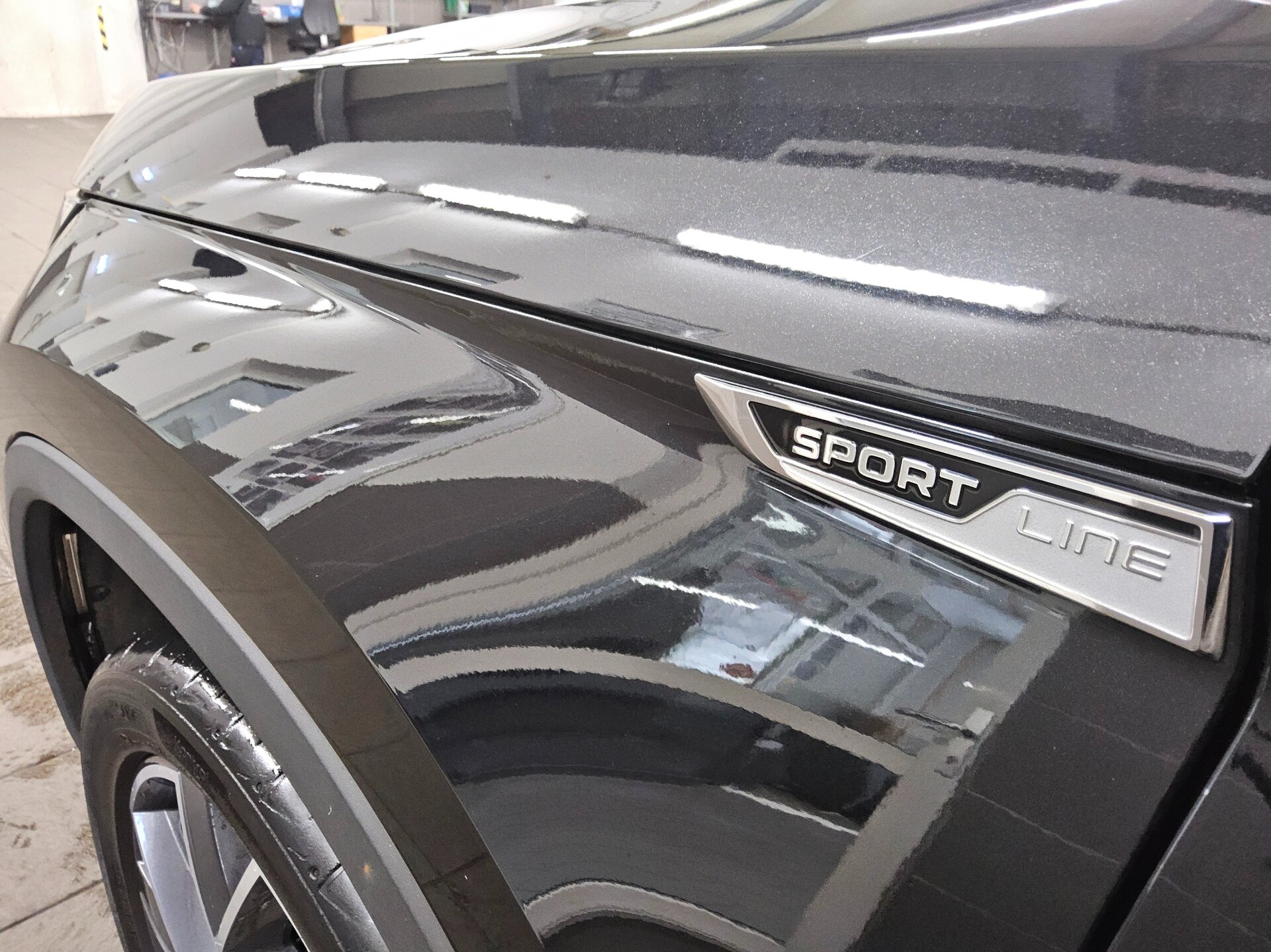 Skoda Kodiaq 2.0 TDI SportLine Navi LED vc DCC ACC 12