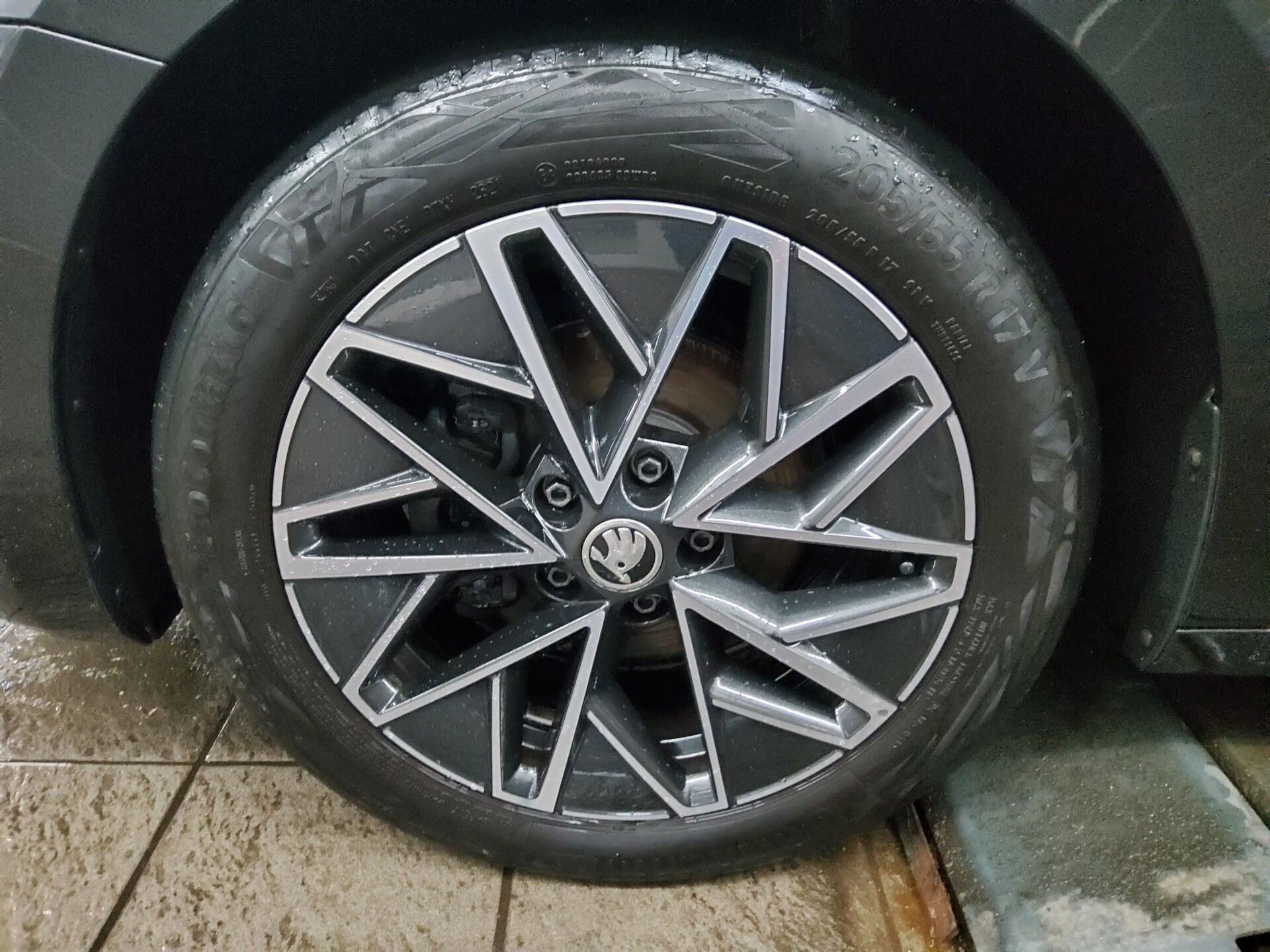 Skoda Octavia Kombi 2.0 TDI Clever Navi LED vc RfK PDC 11