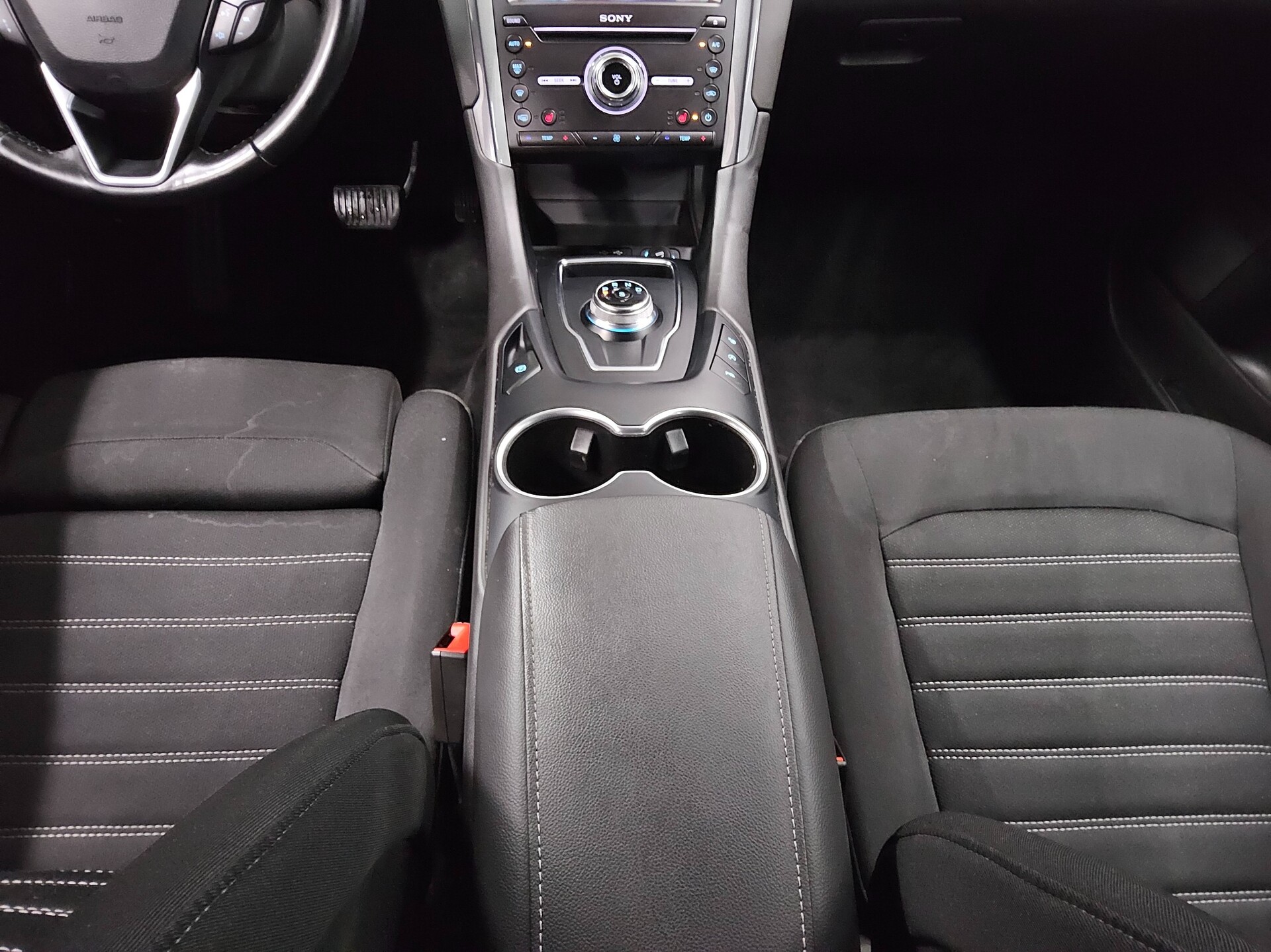 Ford Mondeo Turnier 2.0 EB Titanium Navi LED AHK ACC 6