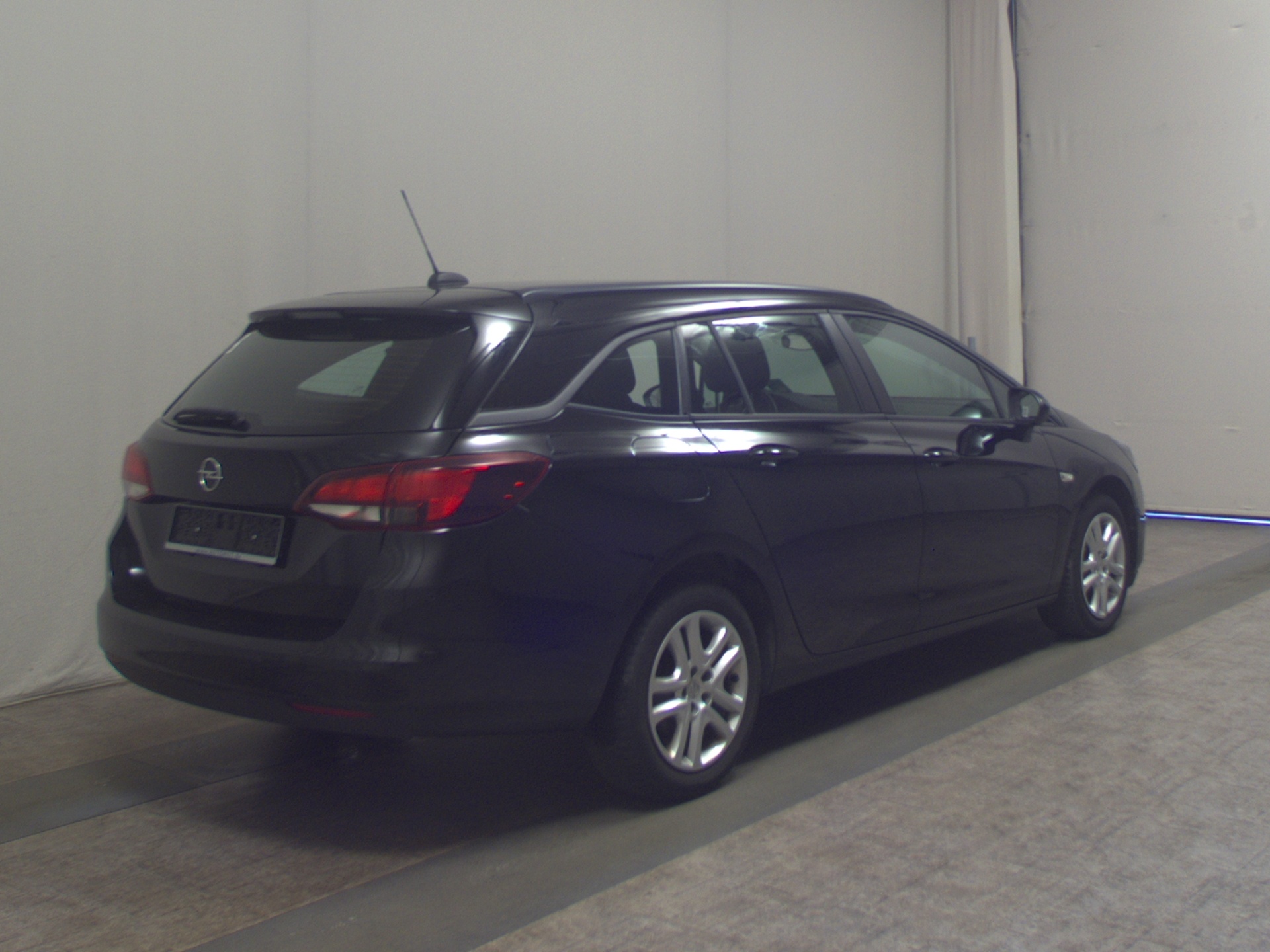 Opel Astra ST 1.5 D Business Ed. Navi LED RFK SHZ 4