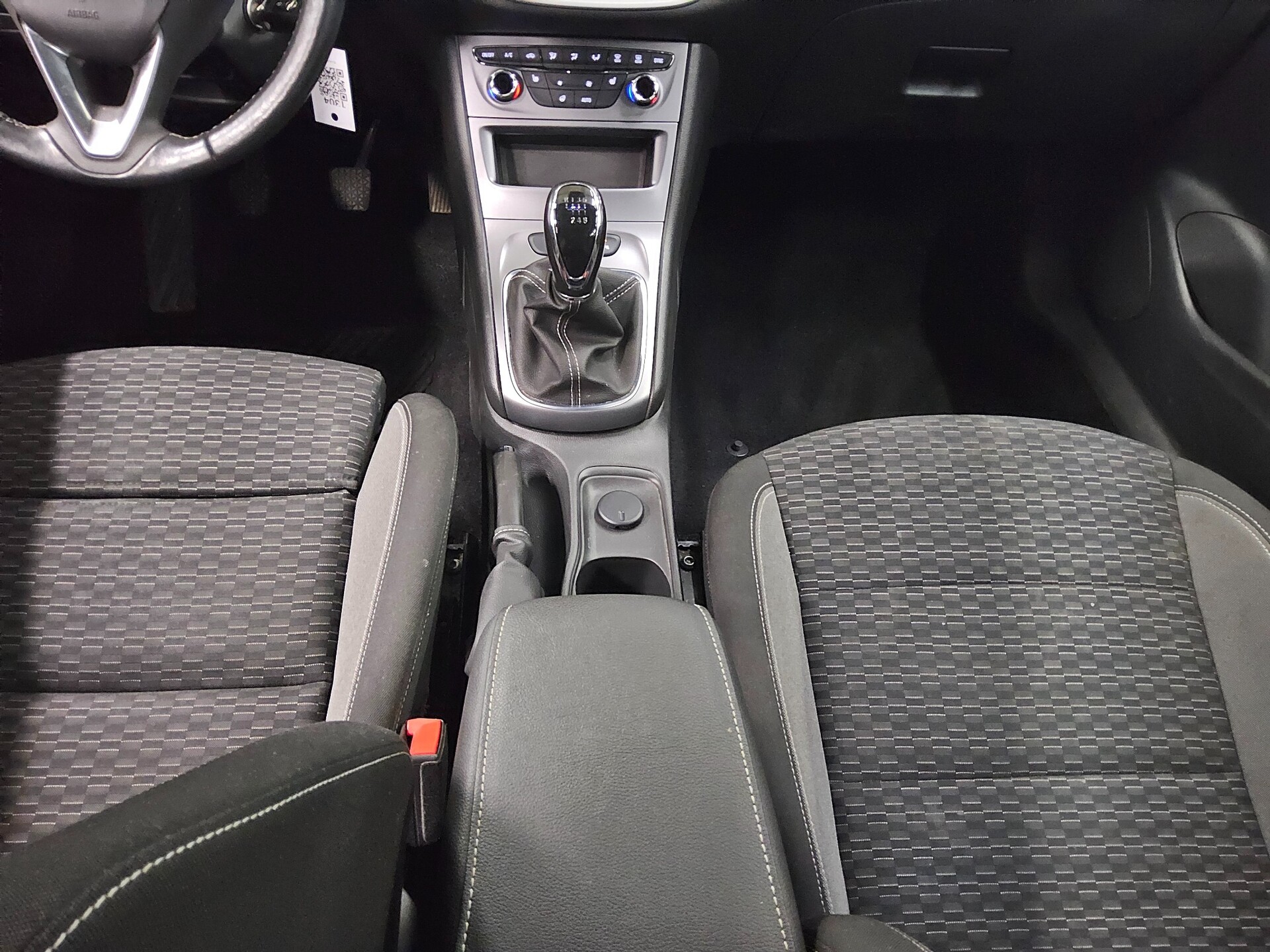 Opel Astra ST 1.5 D Business Ed. Navi LED RFK SHZ 6