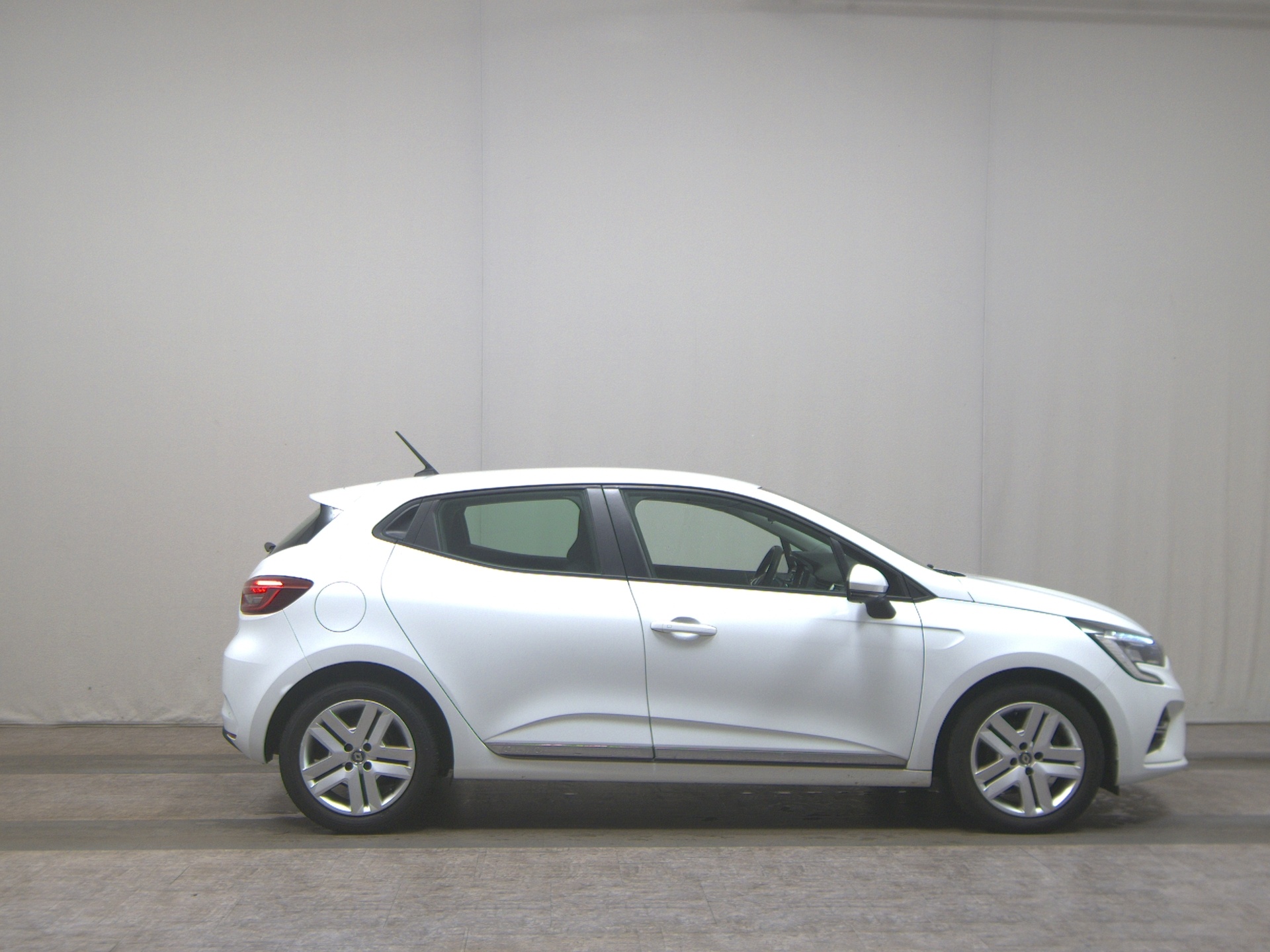 Renault Clio 1.5 BLUE dCi Business Ed. Navi LED Shz PDC