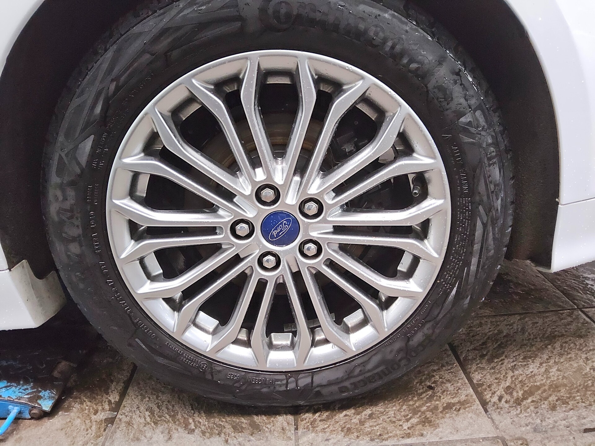 Ford Mondeo Turnier 2.0 EB Titanium Navi LED RfK ACC 10