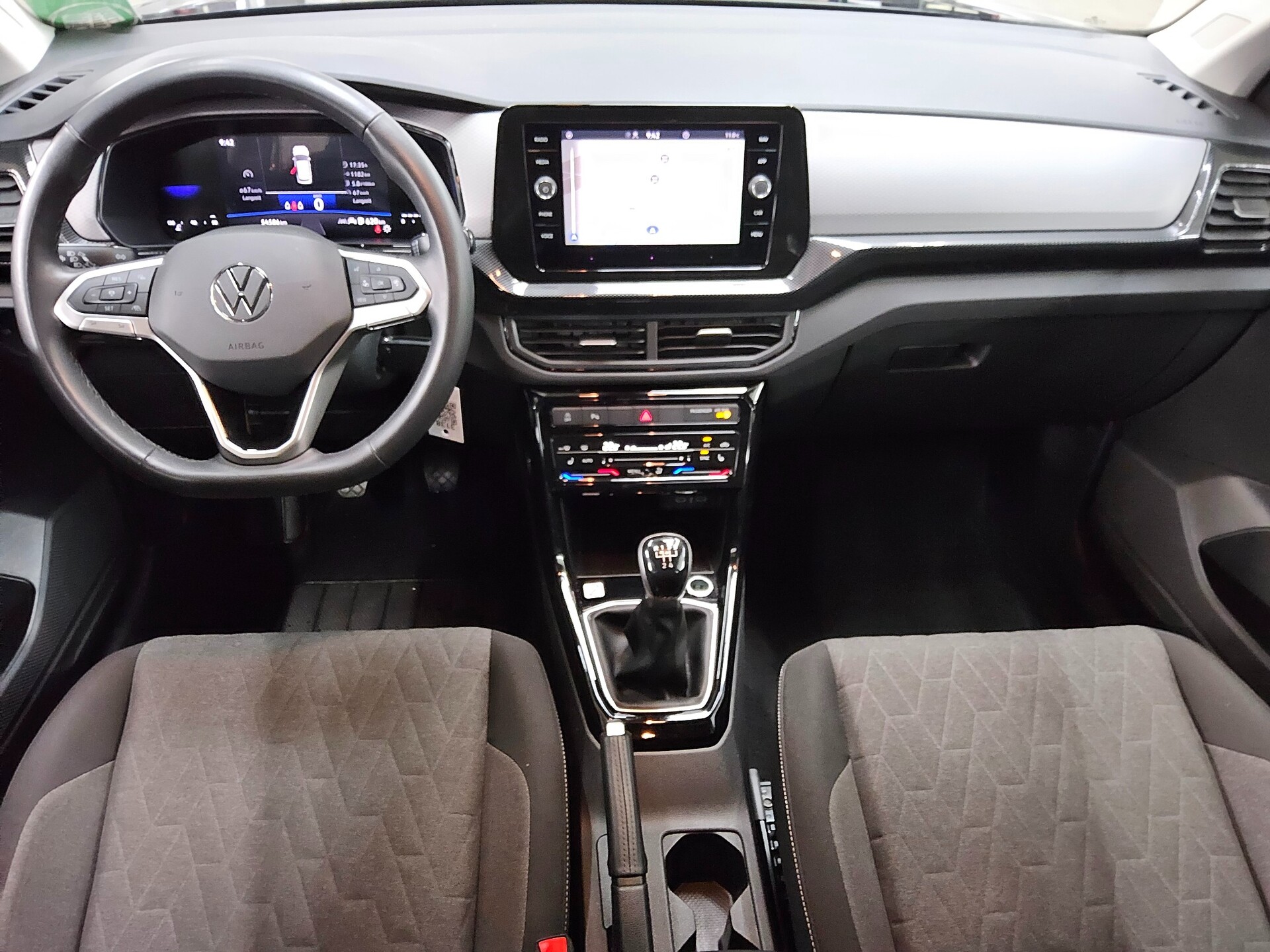 Volkswagen T-Cross 1.0 TSI Life Navi DC LED ACC SHZ PDC 5