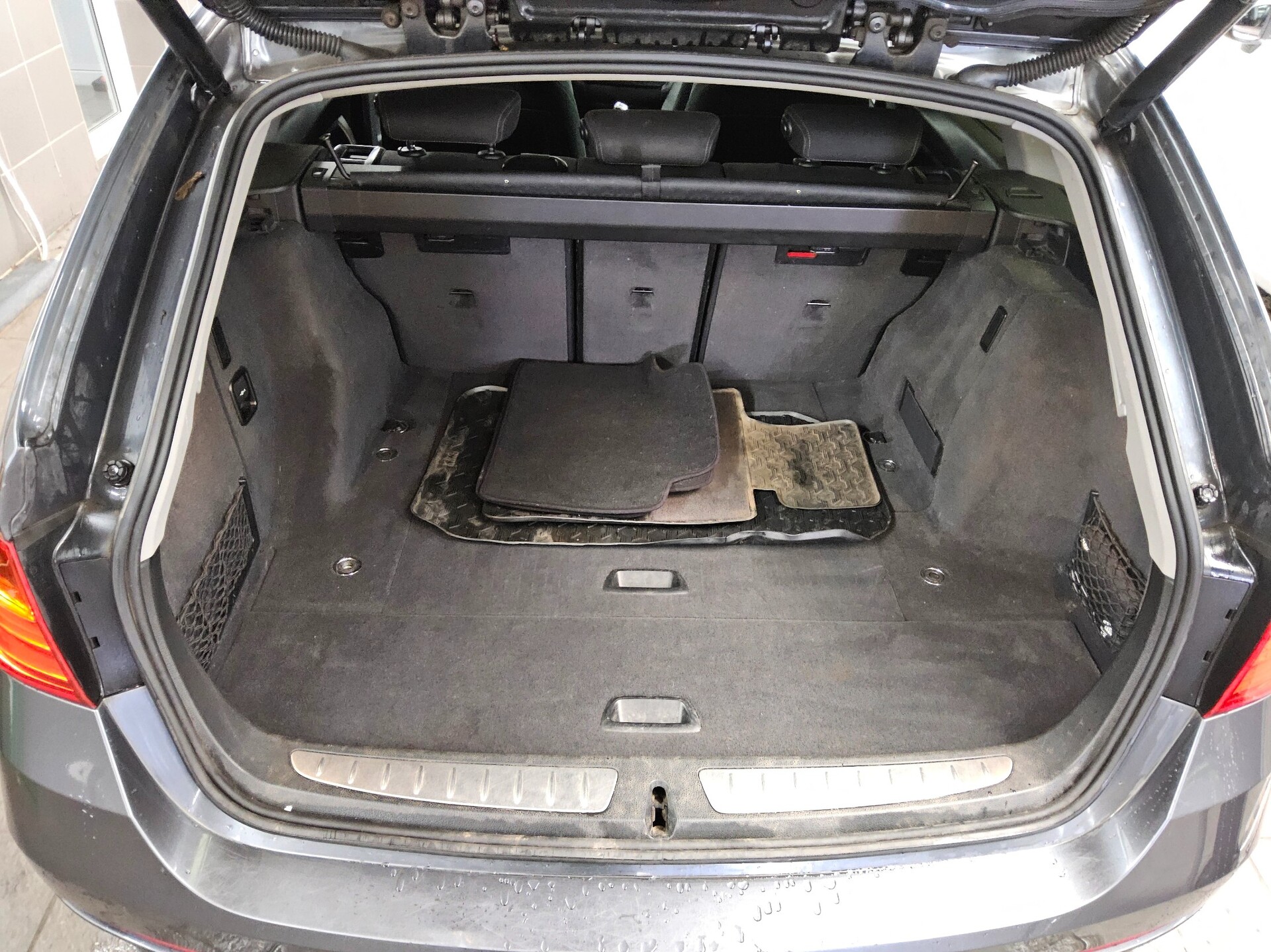 BMW 318dA Touring Navi Xenon HiFi SHZ 11