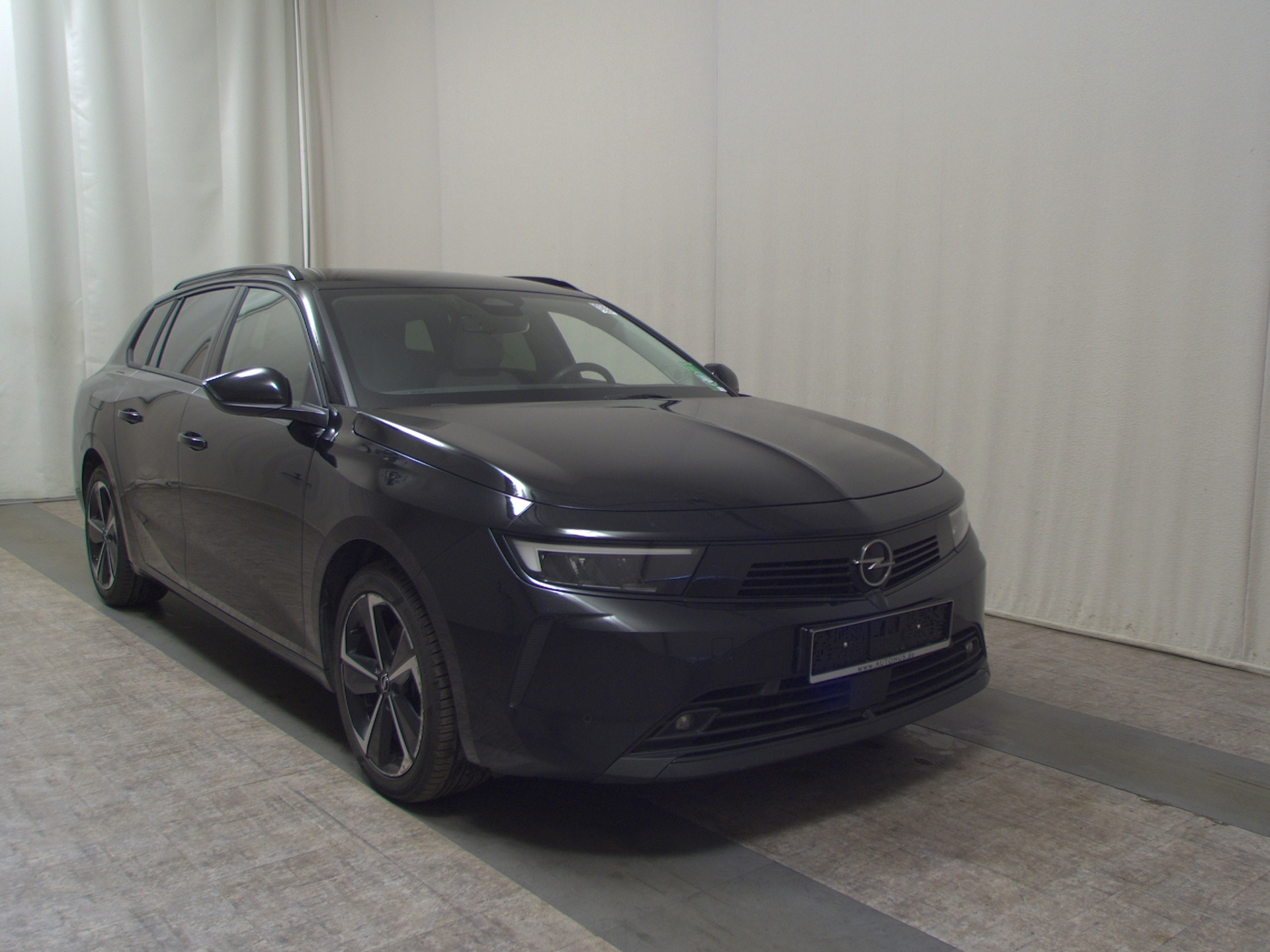 Opel Astra ST 1.5 D Business Elegance Navi LED AHK 3