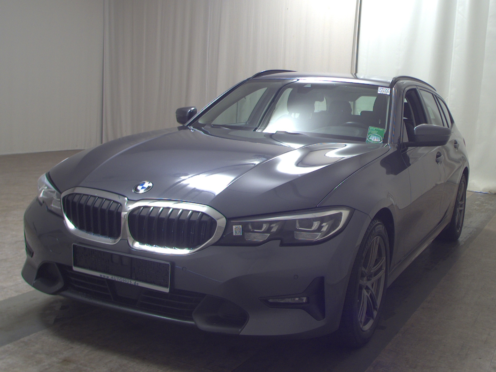BMW 320dA Touring Sport-Line T-Leder Navi LED LC Pro 2