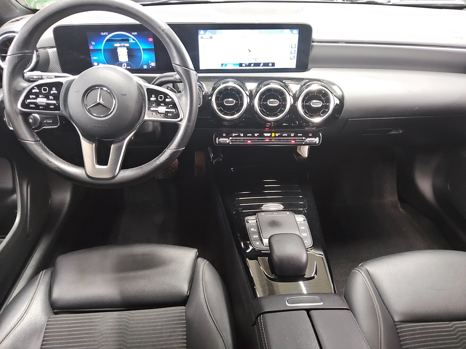 Mercedes-Benz CLA 200 SB d Progressive T-Leder Navi LED RfK 5