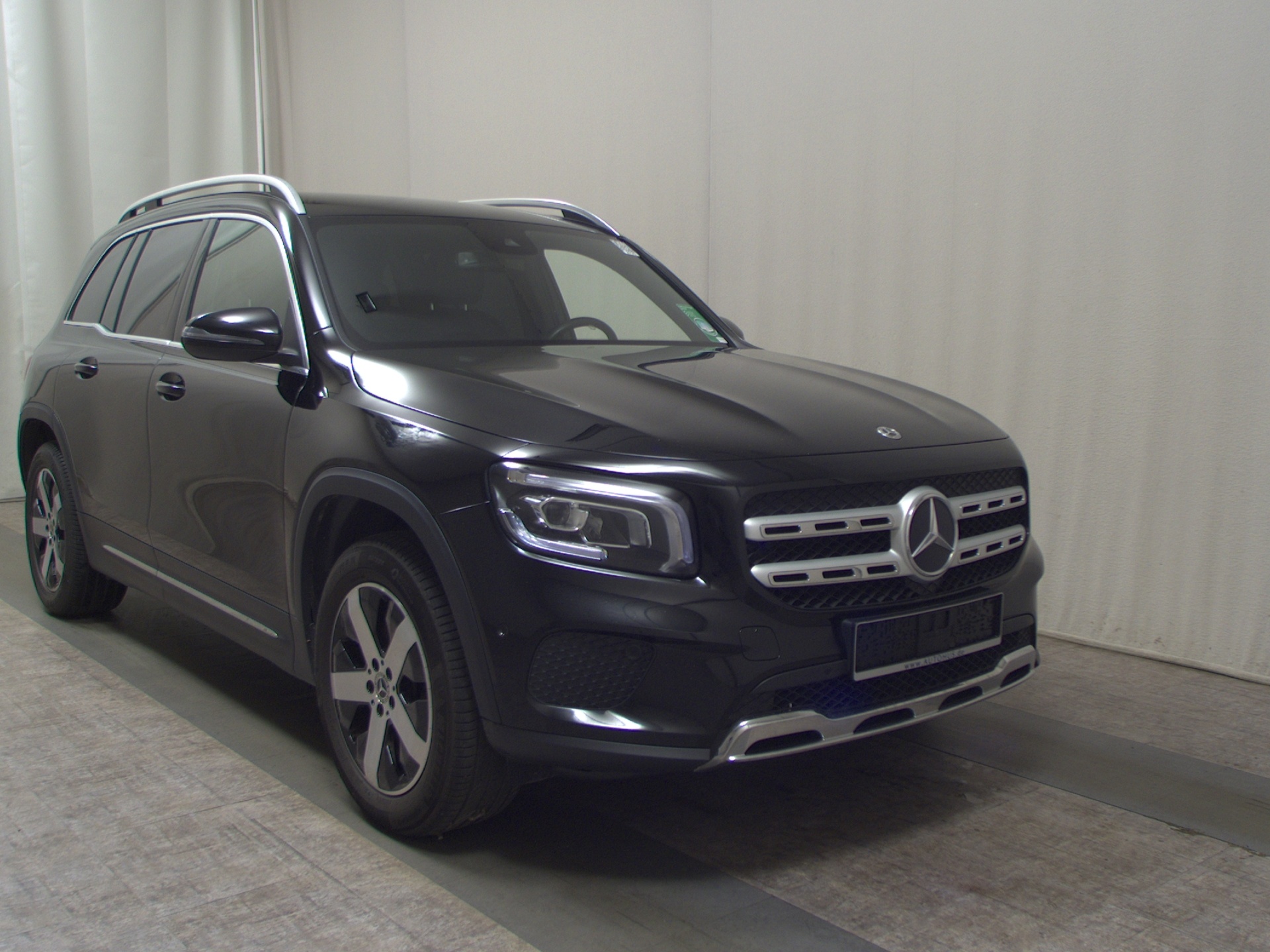 Mercedes-Benz GLB 200 d Progressive AHK Navi LED RFK Distr.+ 3