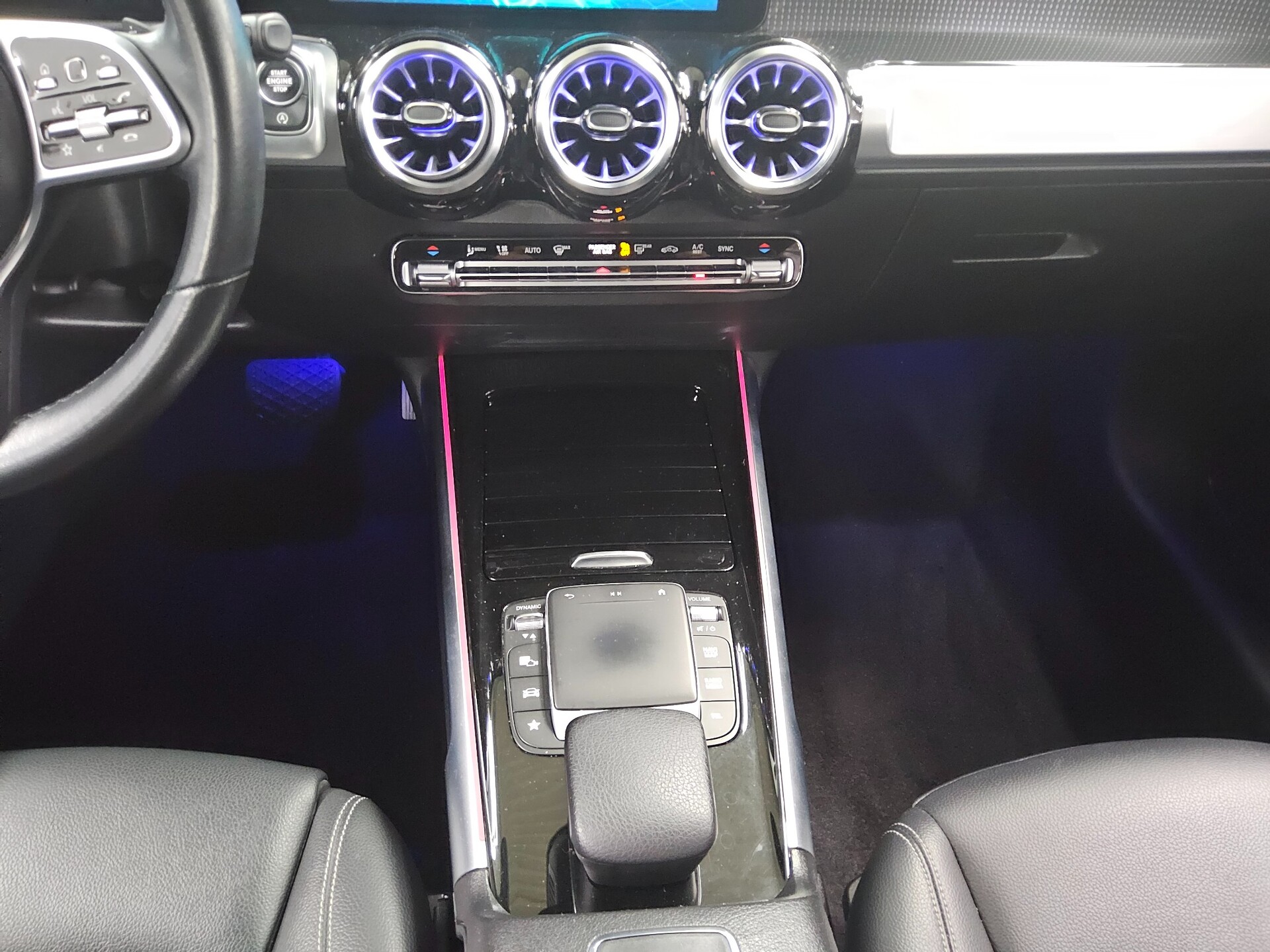 Mercedes-Benz GLB 200 d Progressive T-Leder Navi LED RfK Dist+ 6