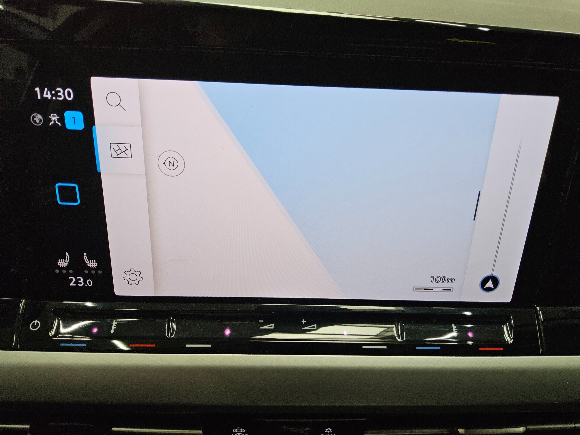 Volkswagen Golf-8 Var. 2.0 TDI Life Navi LED DC ACC PDC Shz 7