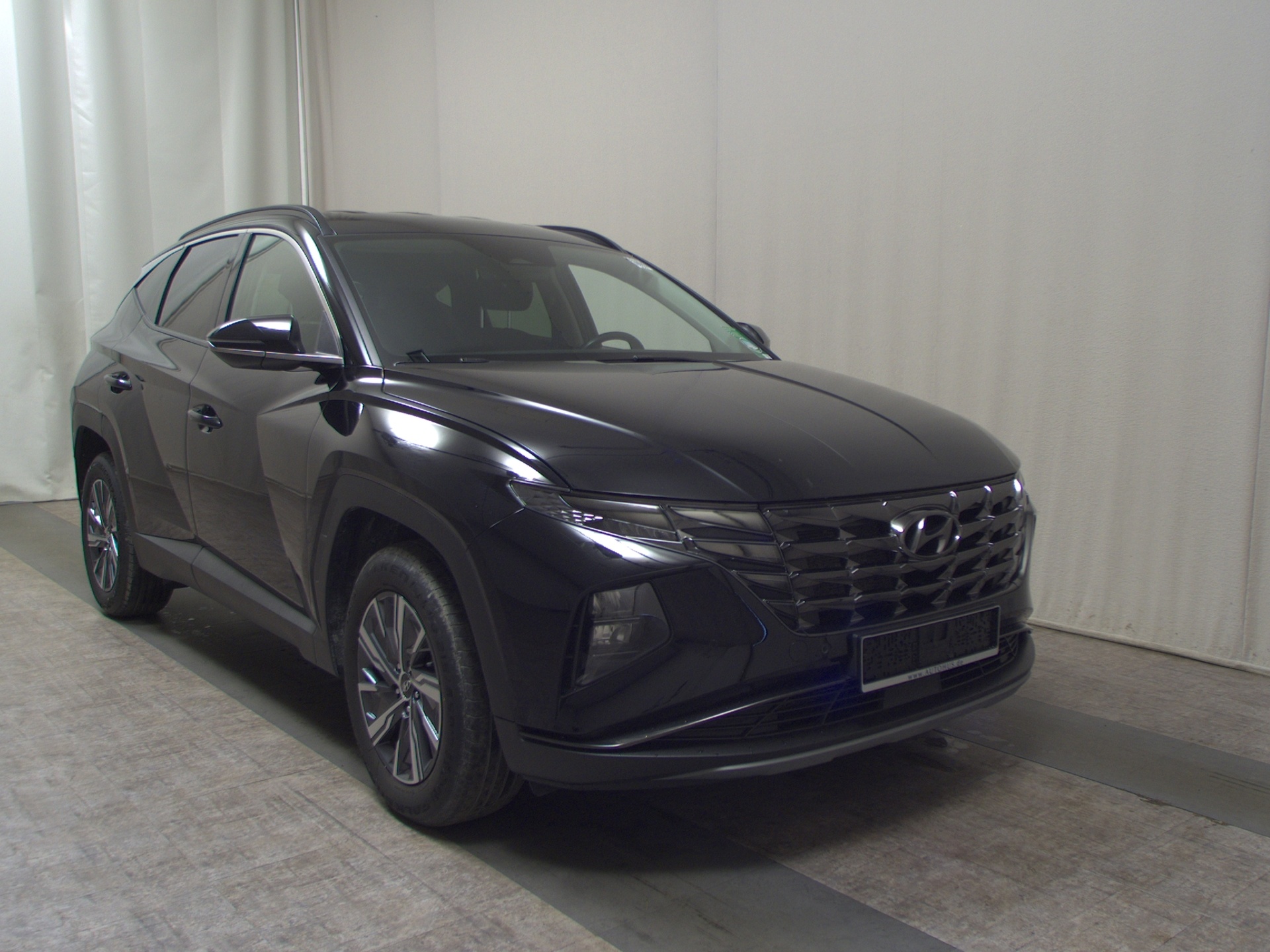 Hyundai Tucson 1.6 T-GDI Trend Navi LED AHK RfK PDC Shz 3