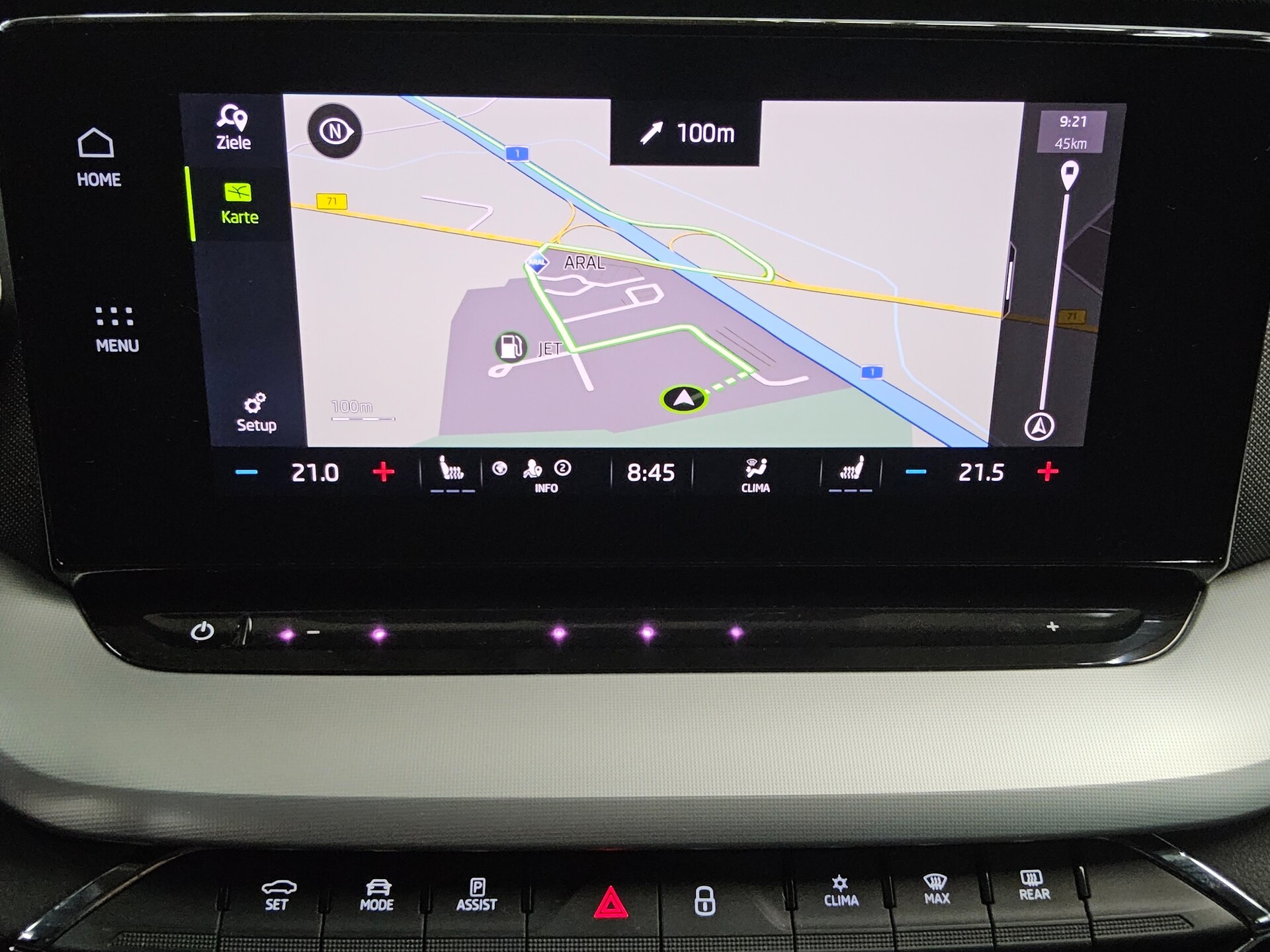 Skoda Octavia Kombi 2.0 TDI First Ed. Navi LED HuD AHK 7