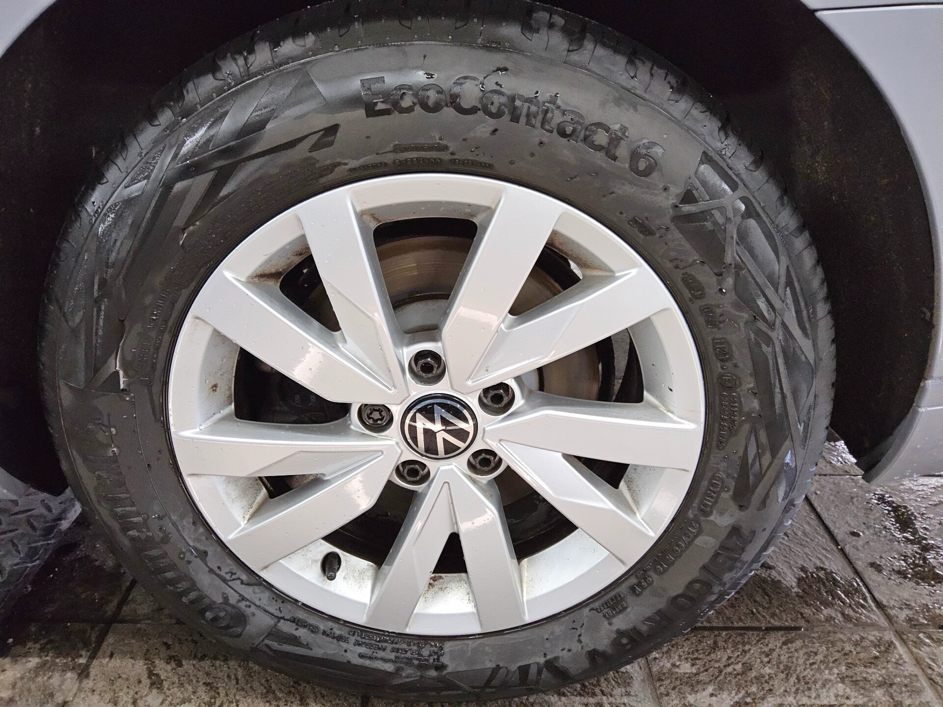 Volkswagen Passat Var. 2.0 TDI Navi LED RfK AHK PDC Shz BT 10