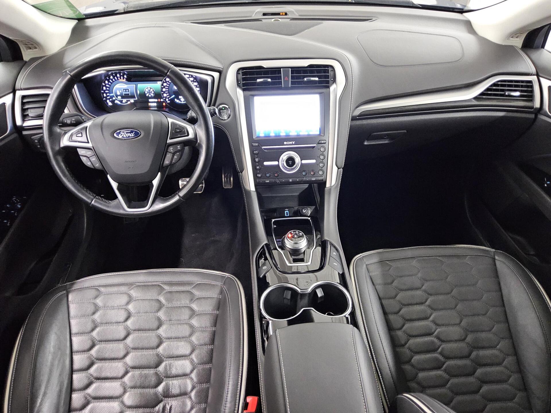 Ford Mondeo 2.0 EB Vignale Navi Sound Leder StHzg RfK 5