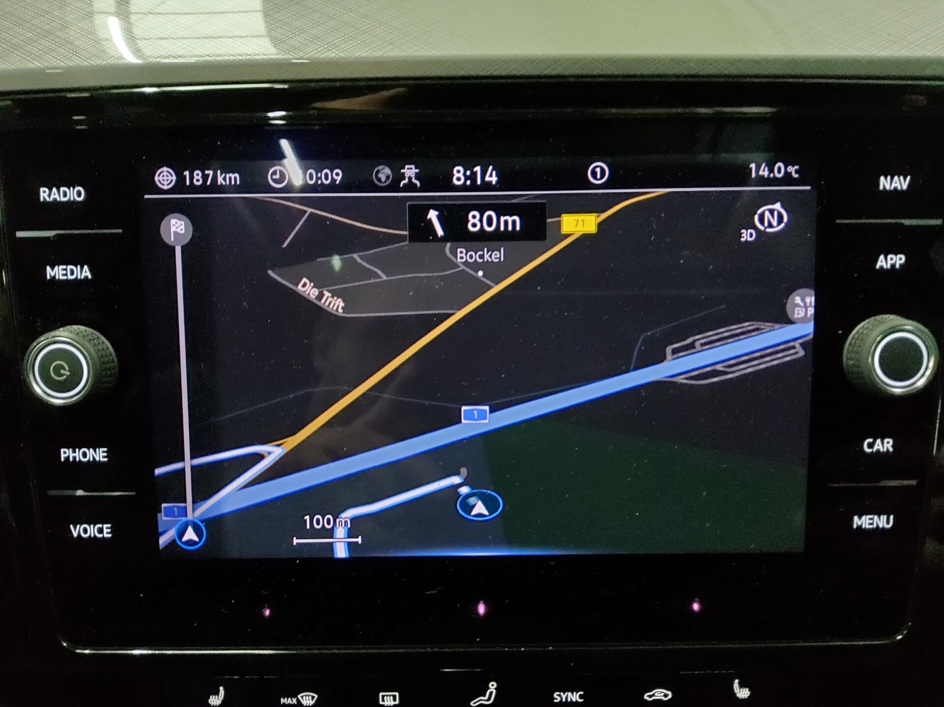 Volkswagen Passat Var. 2.0 TDI Business Navi LED Pano RfK 7