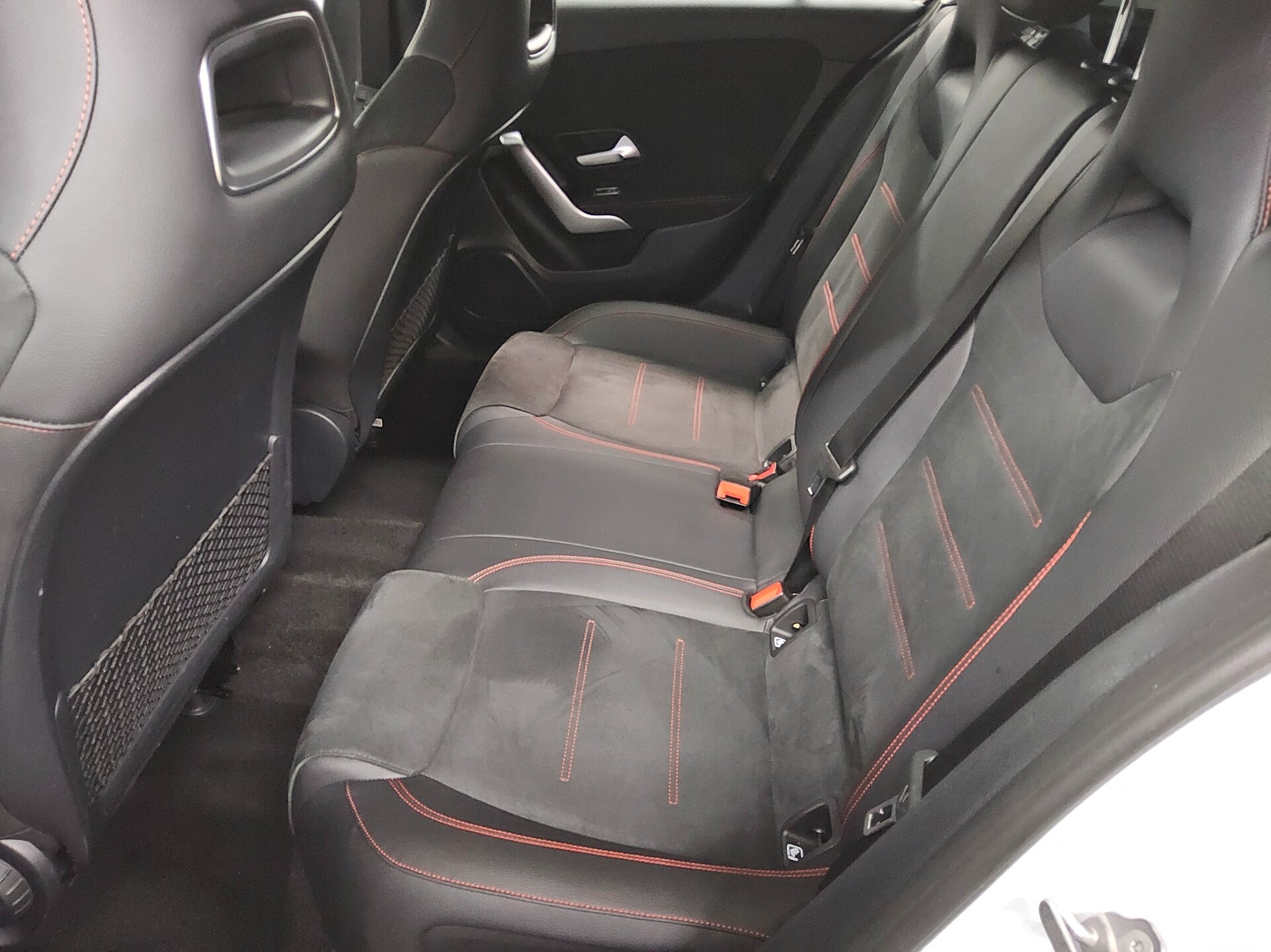 Mercedes-Benz A 250 e AMG-Line Navi MB-LED HuD Shz Distronic+ 13