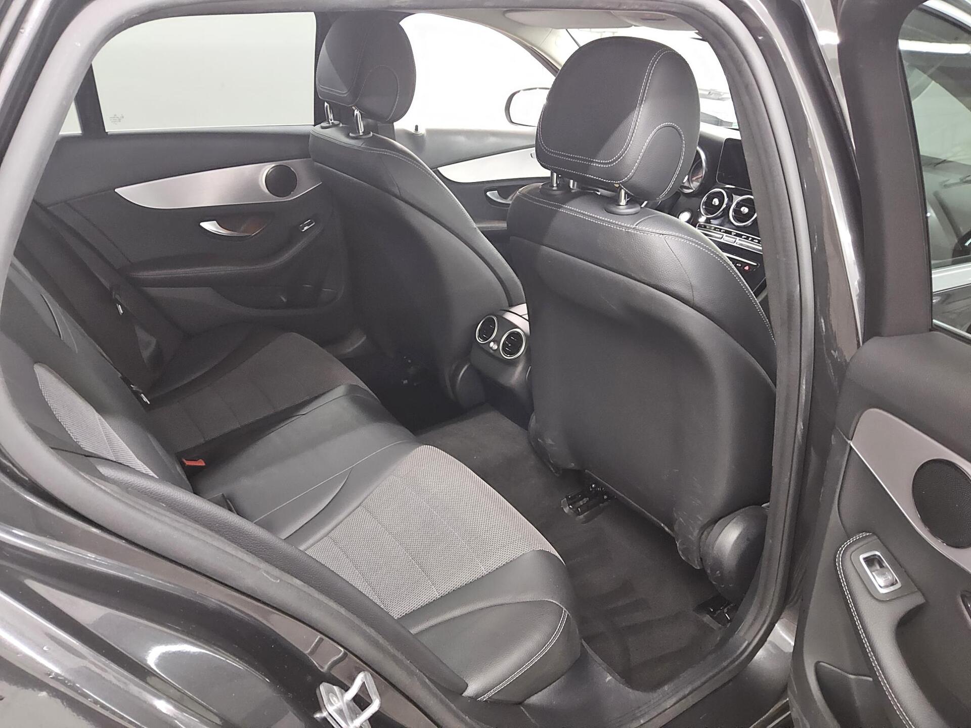 Mercedes-Benz C 300 T de Avantgarde Navi LED RFK AHK Distr.+ 13