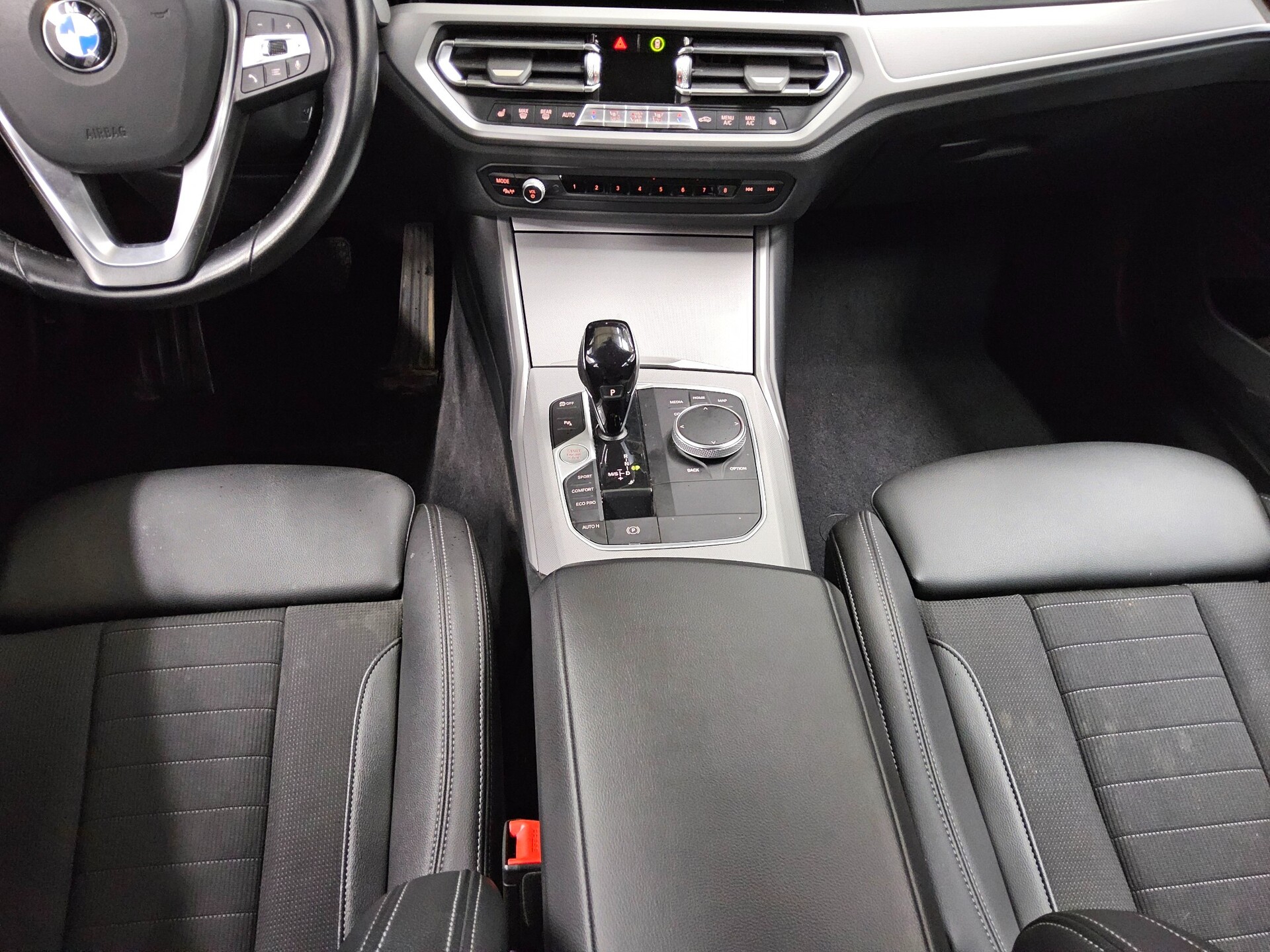 BMW 320dA Touring Advantage Navi LED LC-Pro RFK HiFi 6