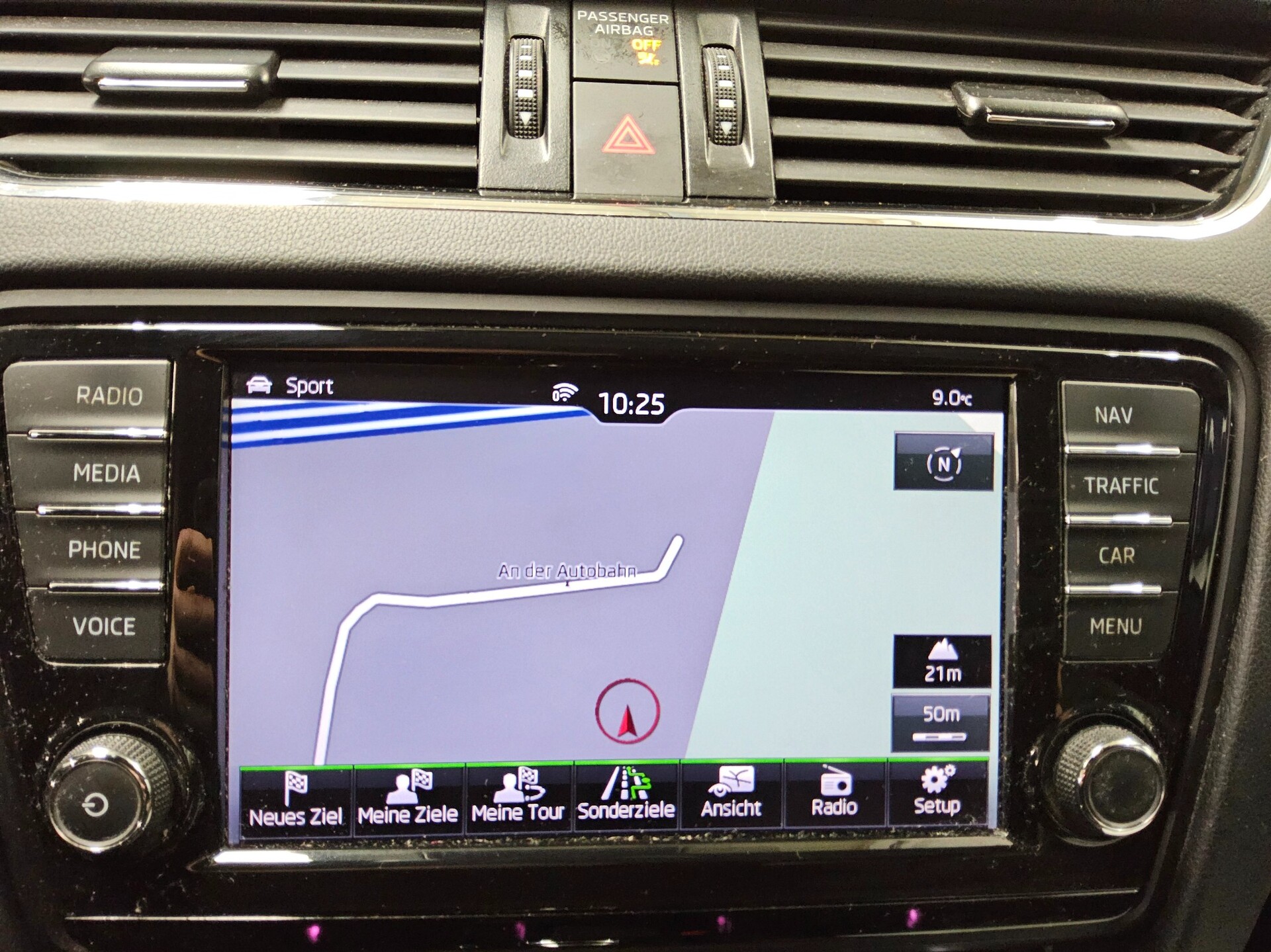 Skoda Octavia Kombi 2.0 TDI RS AHK Navi Xenon HU 05/27 7