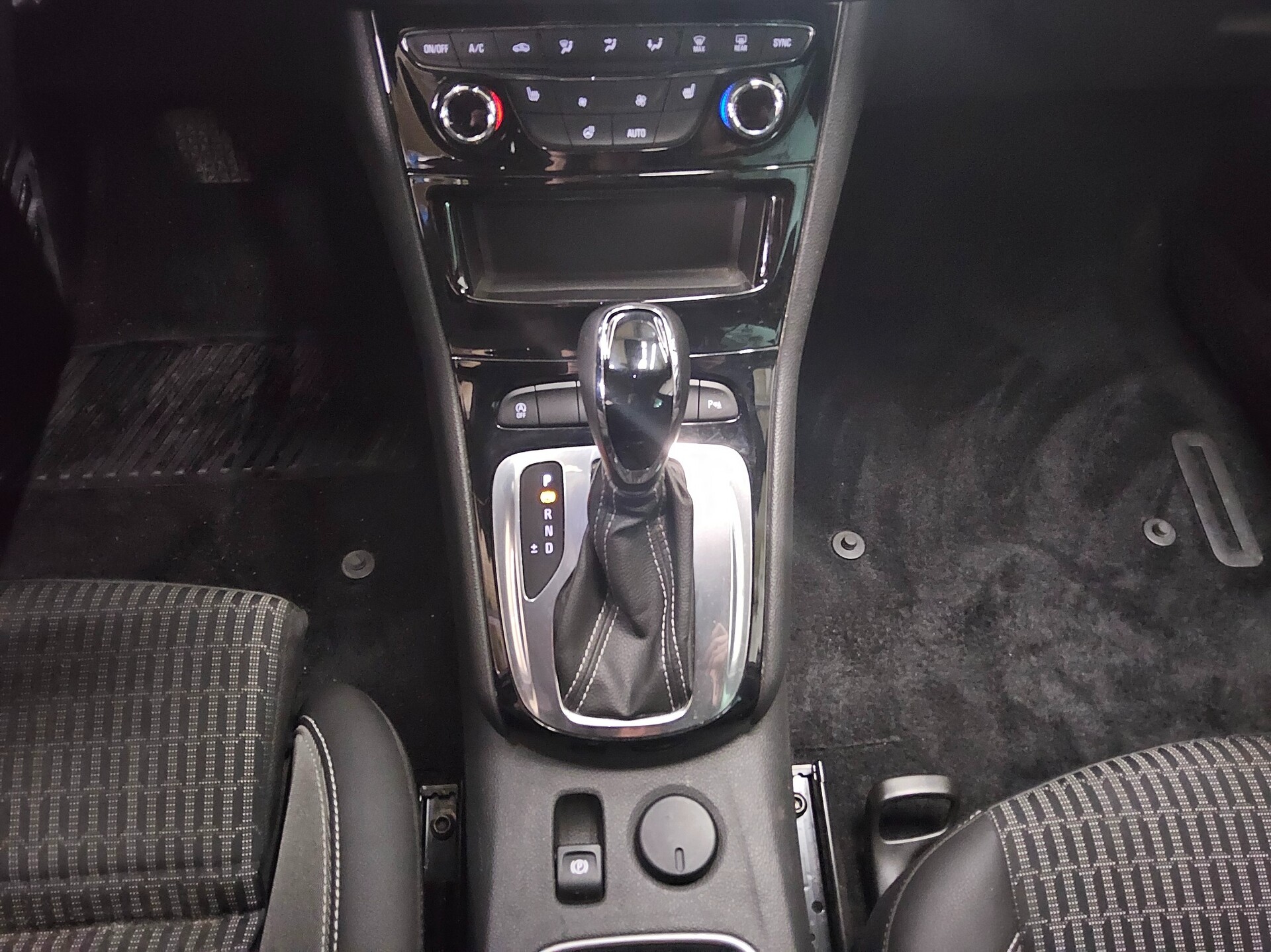 Opel Astra ST 1.5 D Elegance Navi LED T-Leder AHK RFK 6