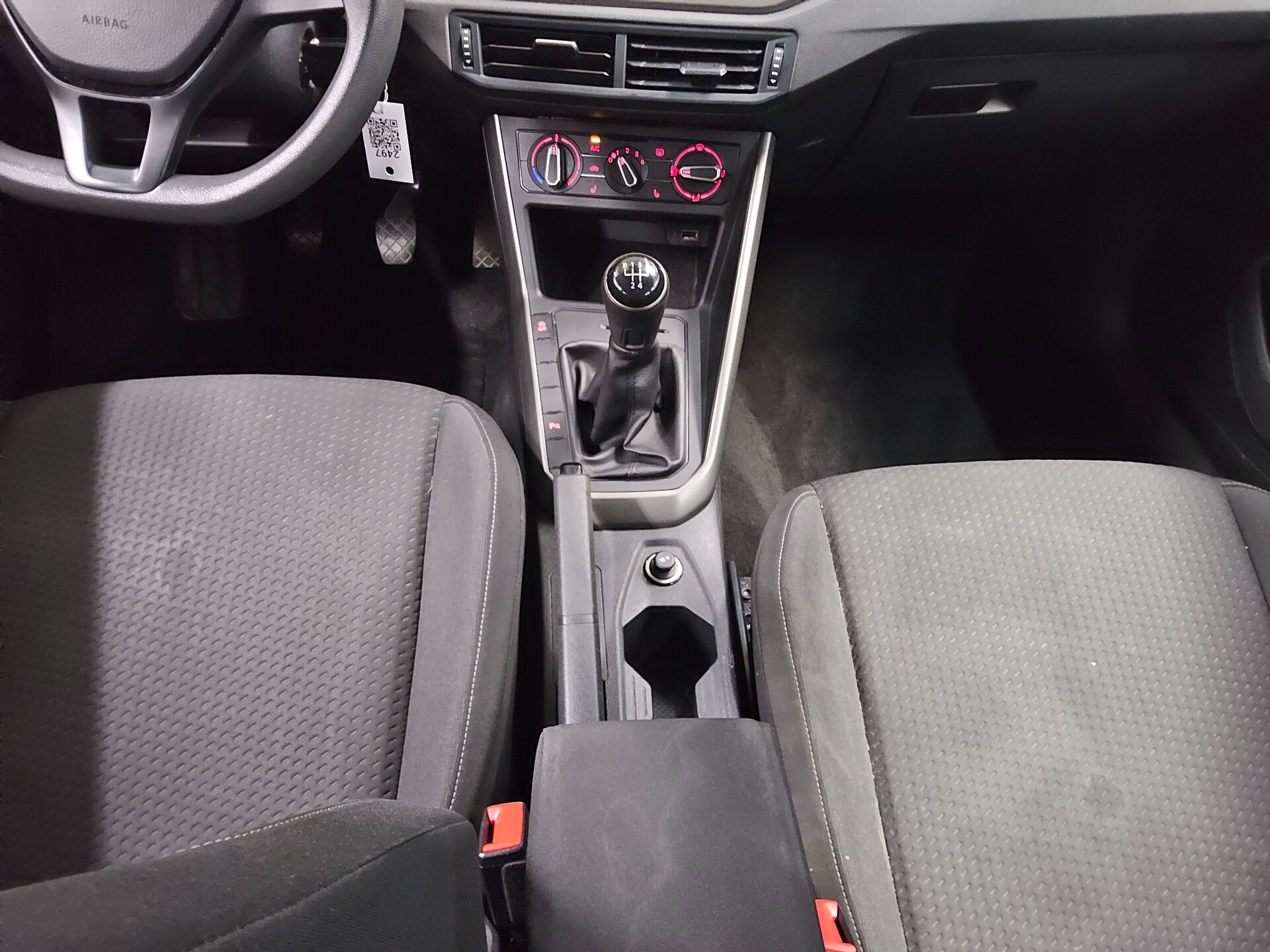 Volkswagen Polo 1.6 TDI Comf. Navi Shz PDC Bluetooth 6