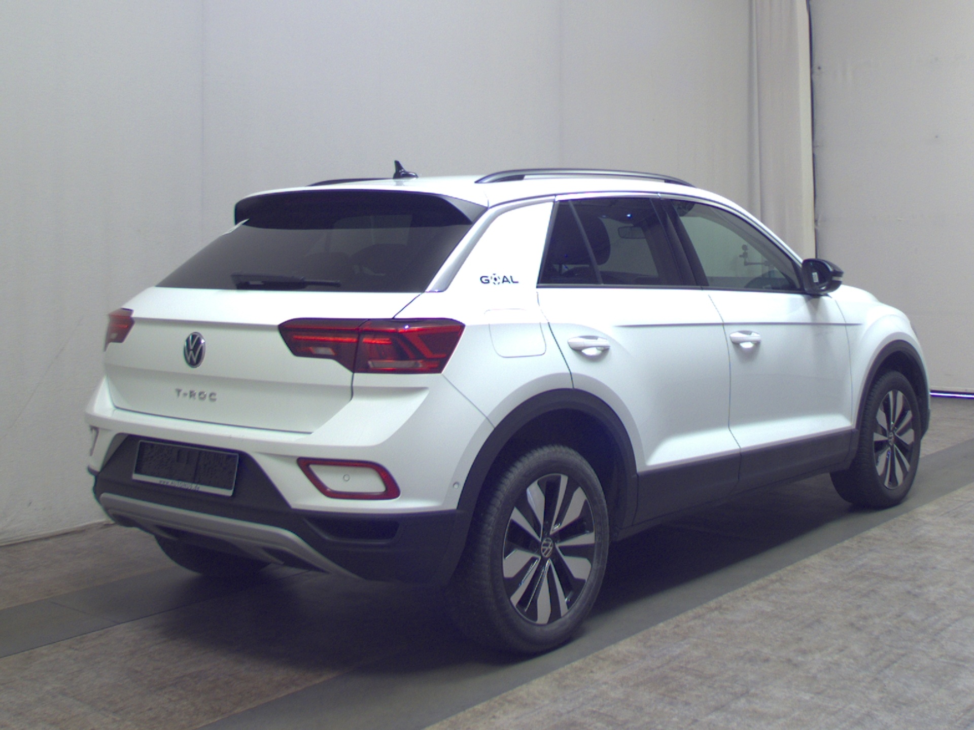 Volkswagen T-Roc 1.0 TSI Navi LED AID ACC Spur PDC SHZ 4