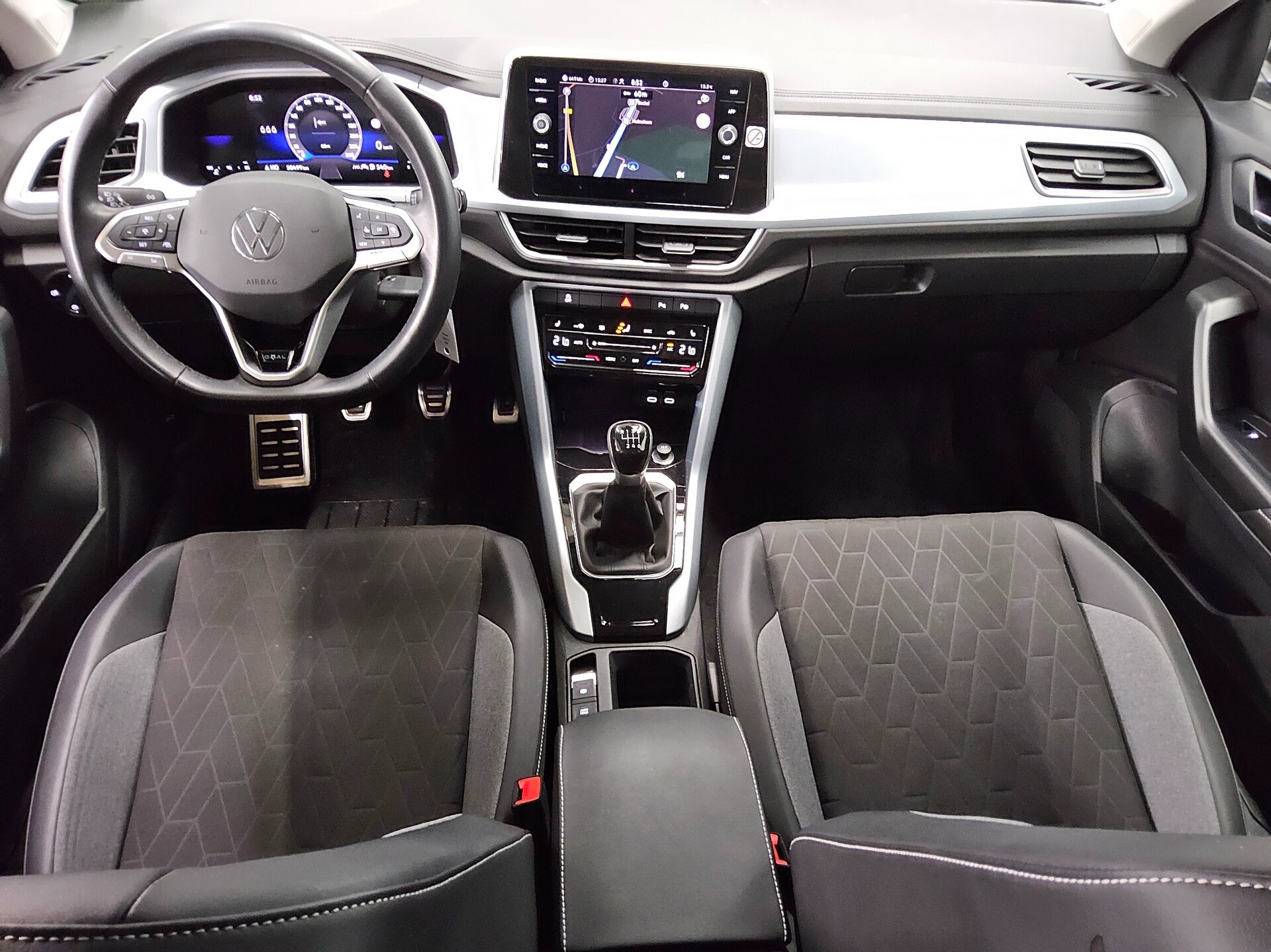 Volkswagen T-Roc 1.0 TSI Goal Navi LED AID PDC SHZ 5