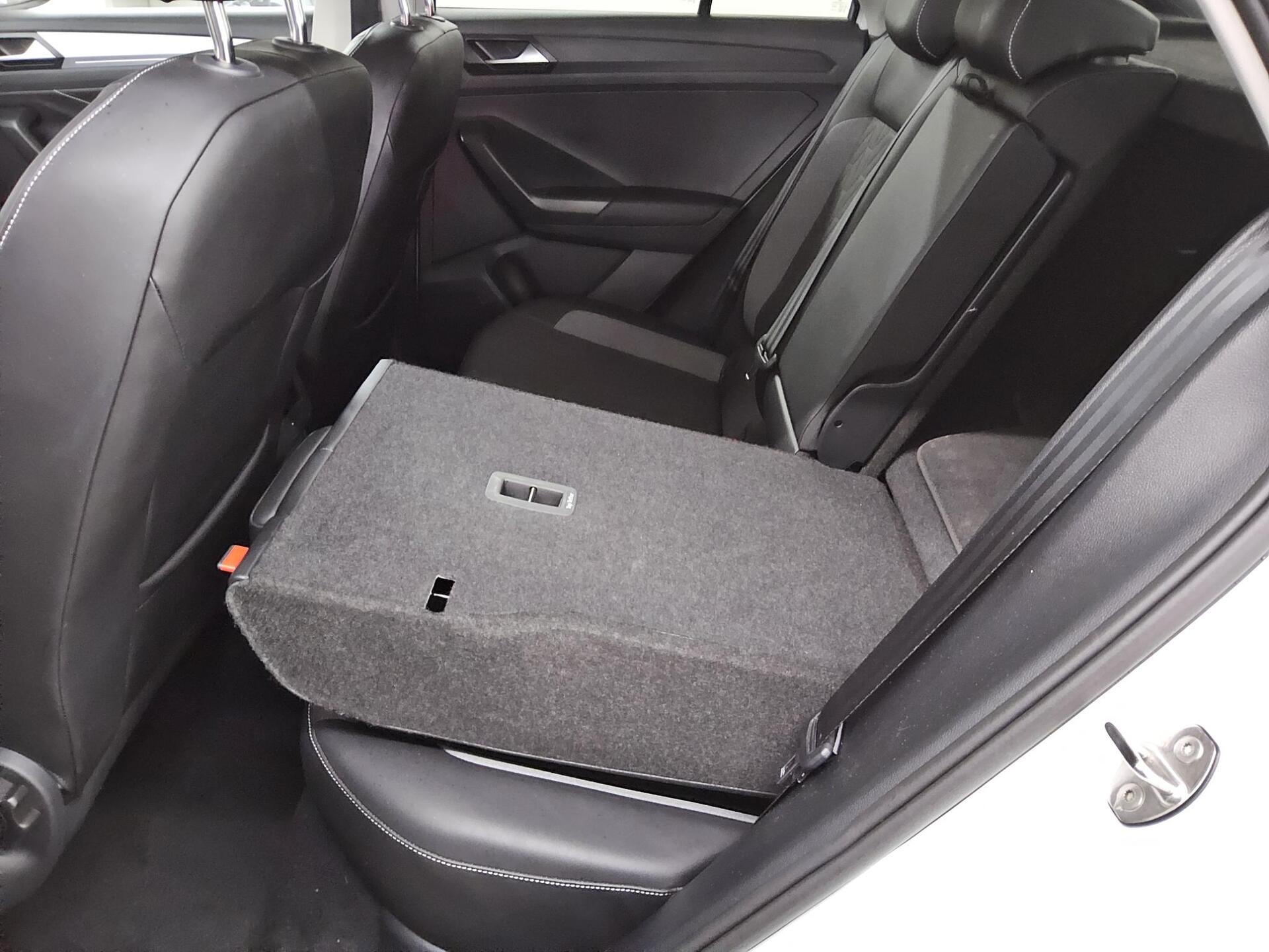 Volkswagen T-Roc 1.0 TSI Goal Navi LED AID ACC DAB+ 13